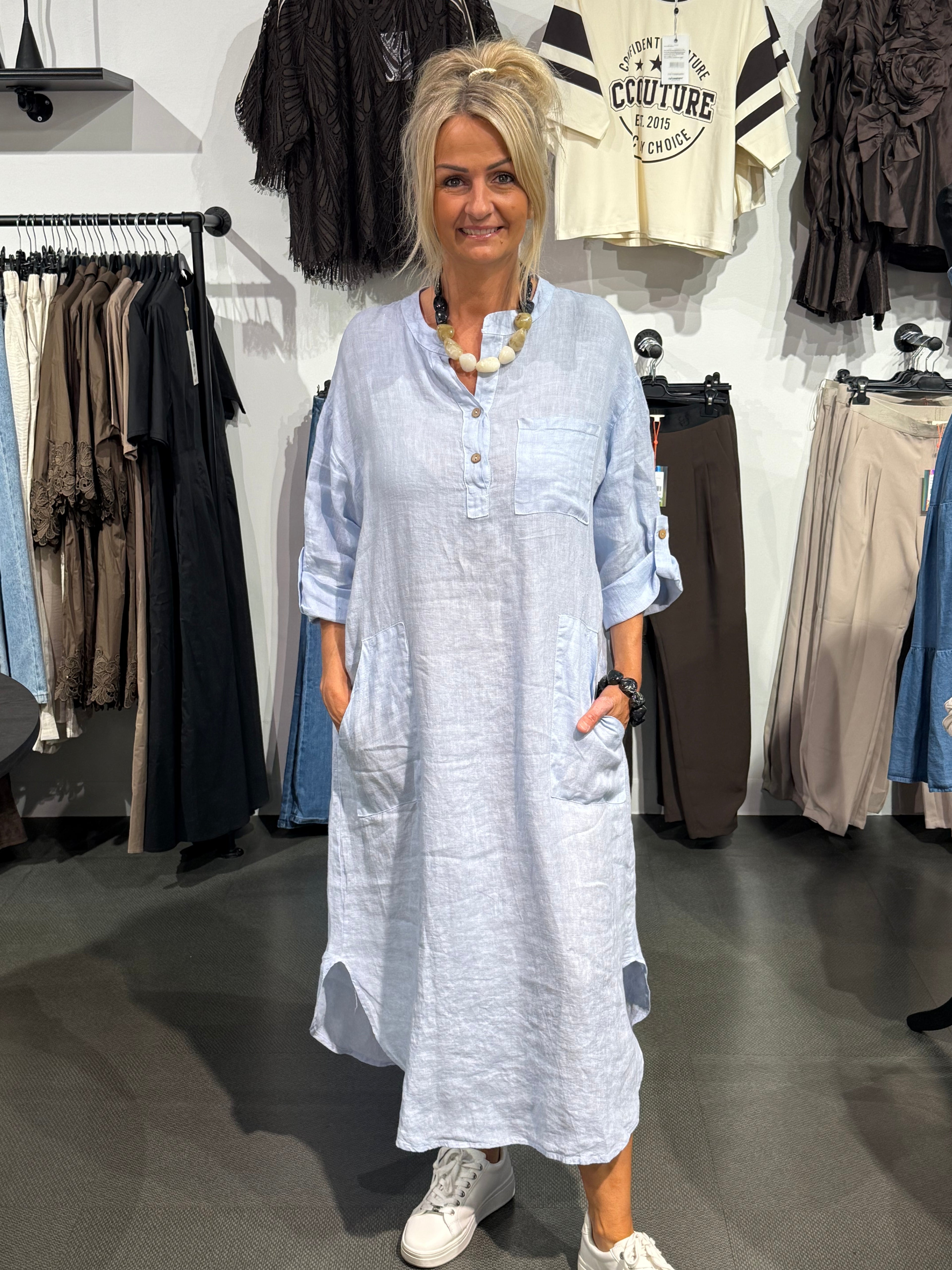 MdcMarike linne klänning- ljusblå