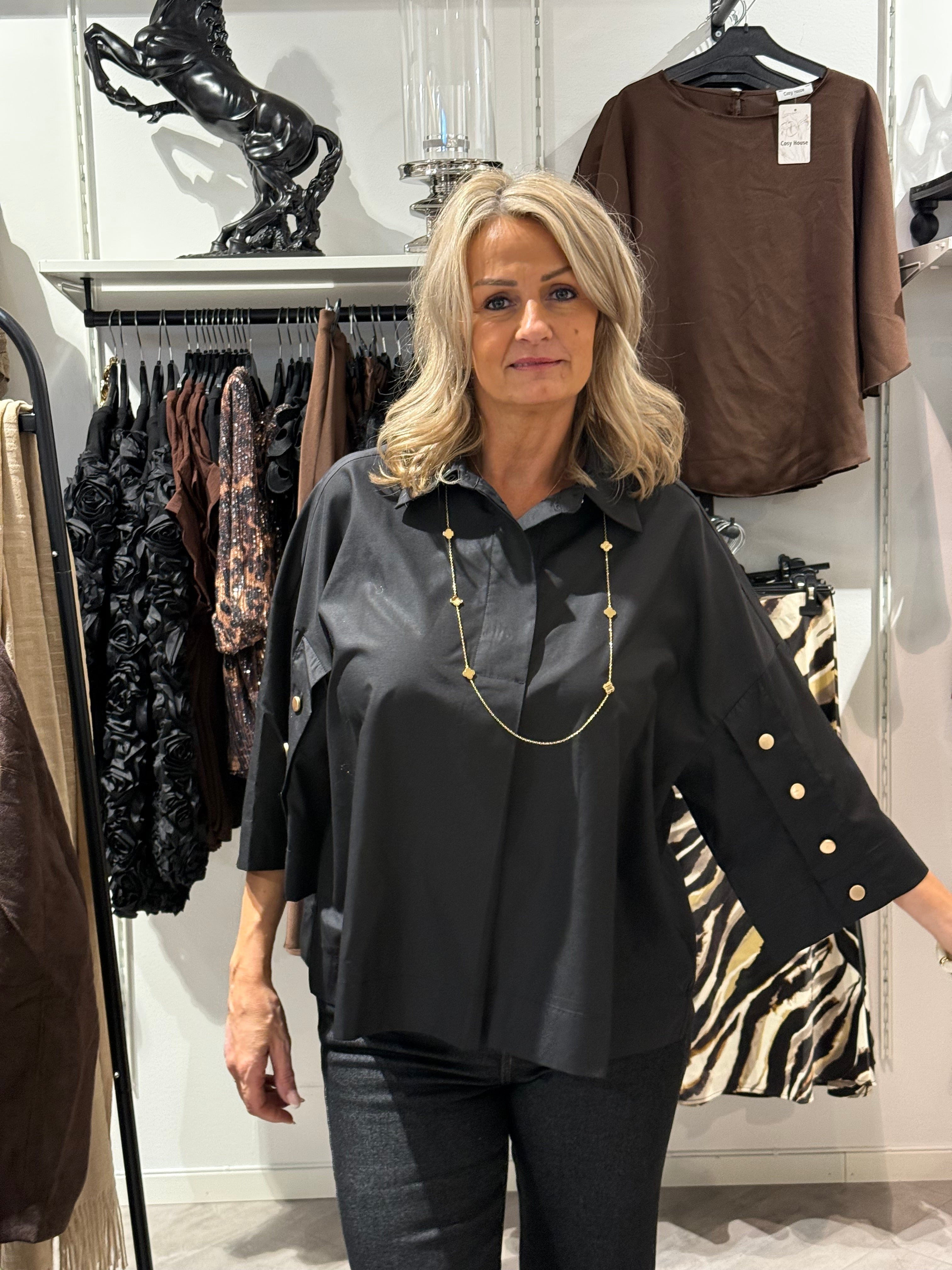 Klara shirt black
