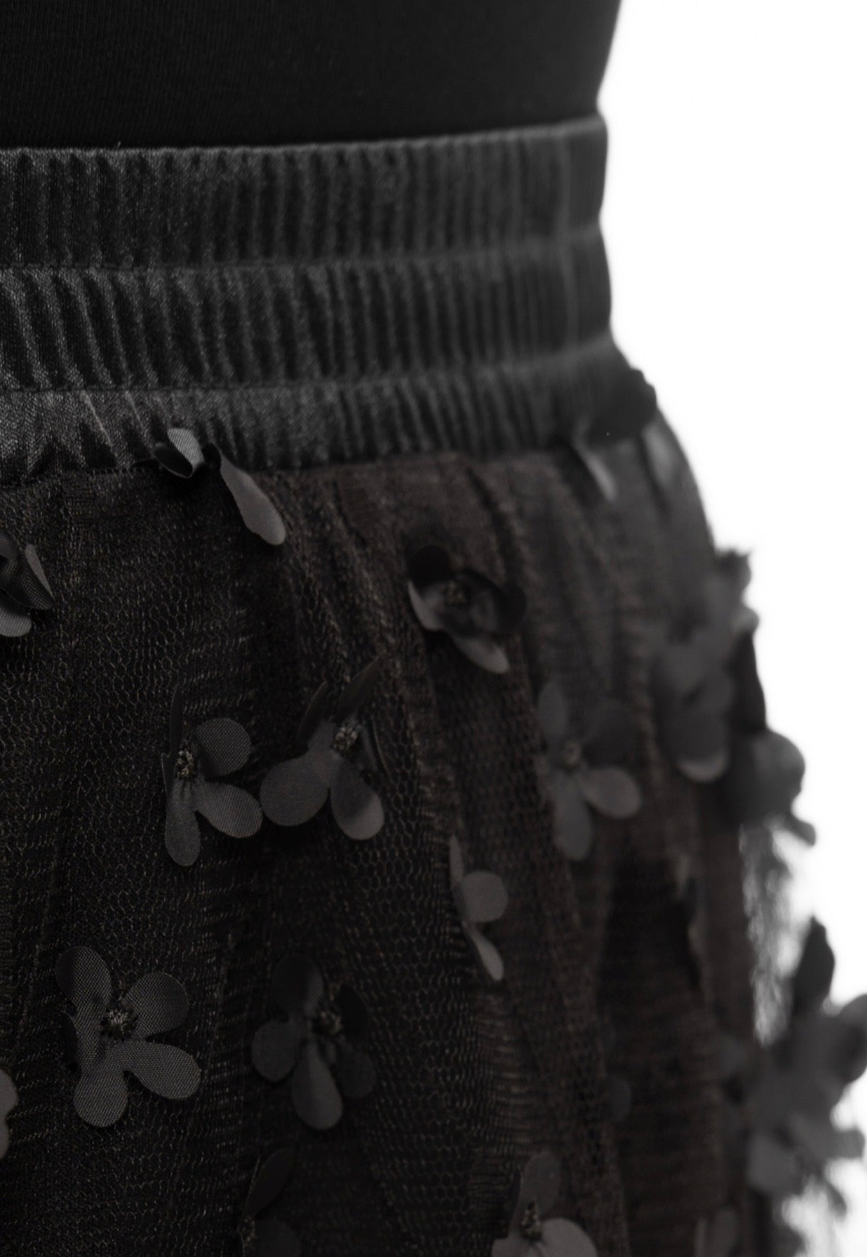 CHATEAU SKIRT - BLACK