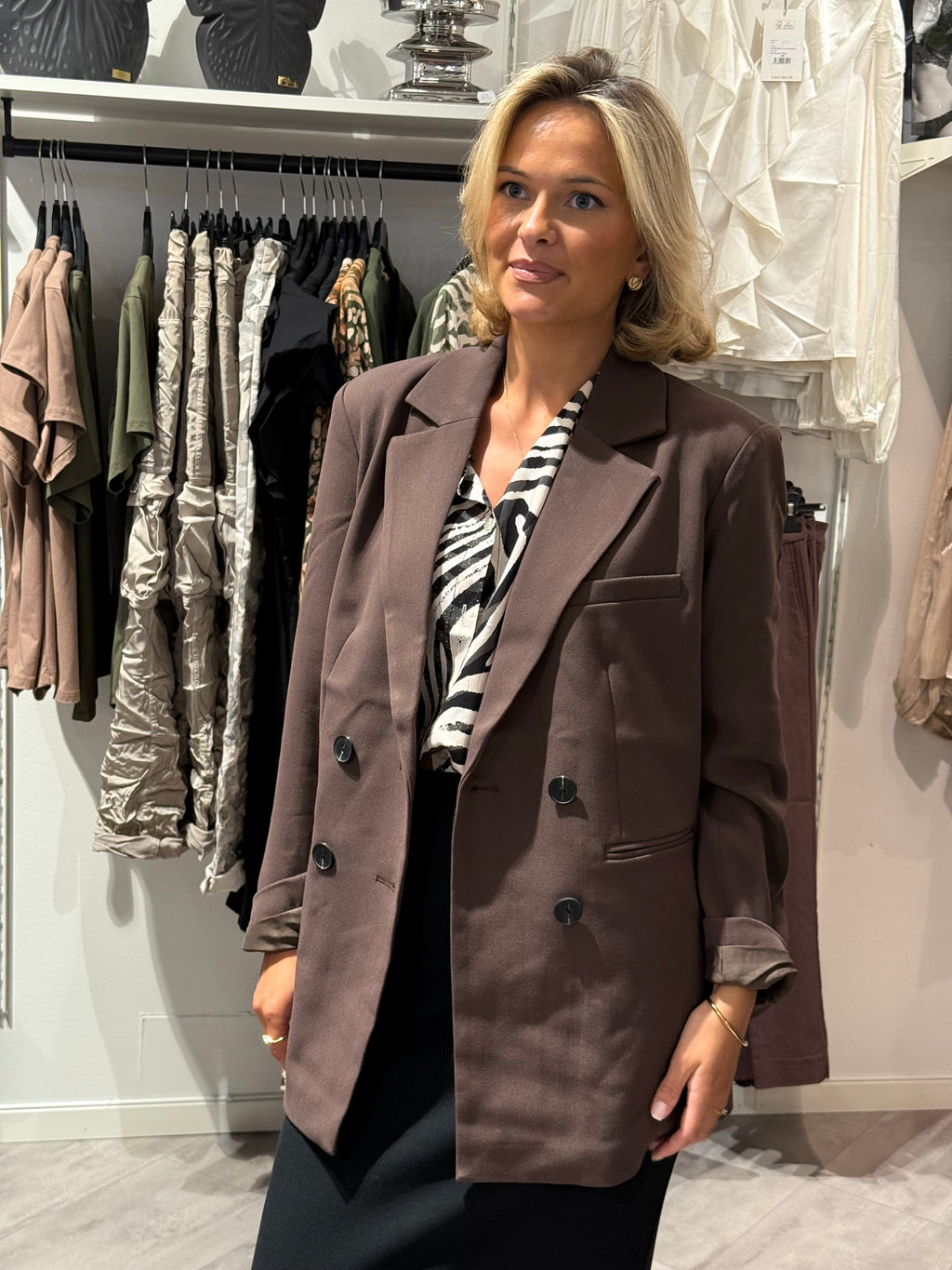 Likka oversized blazer brun