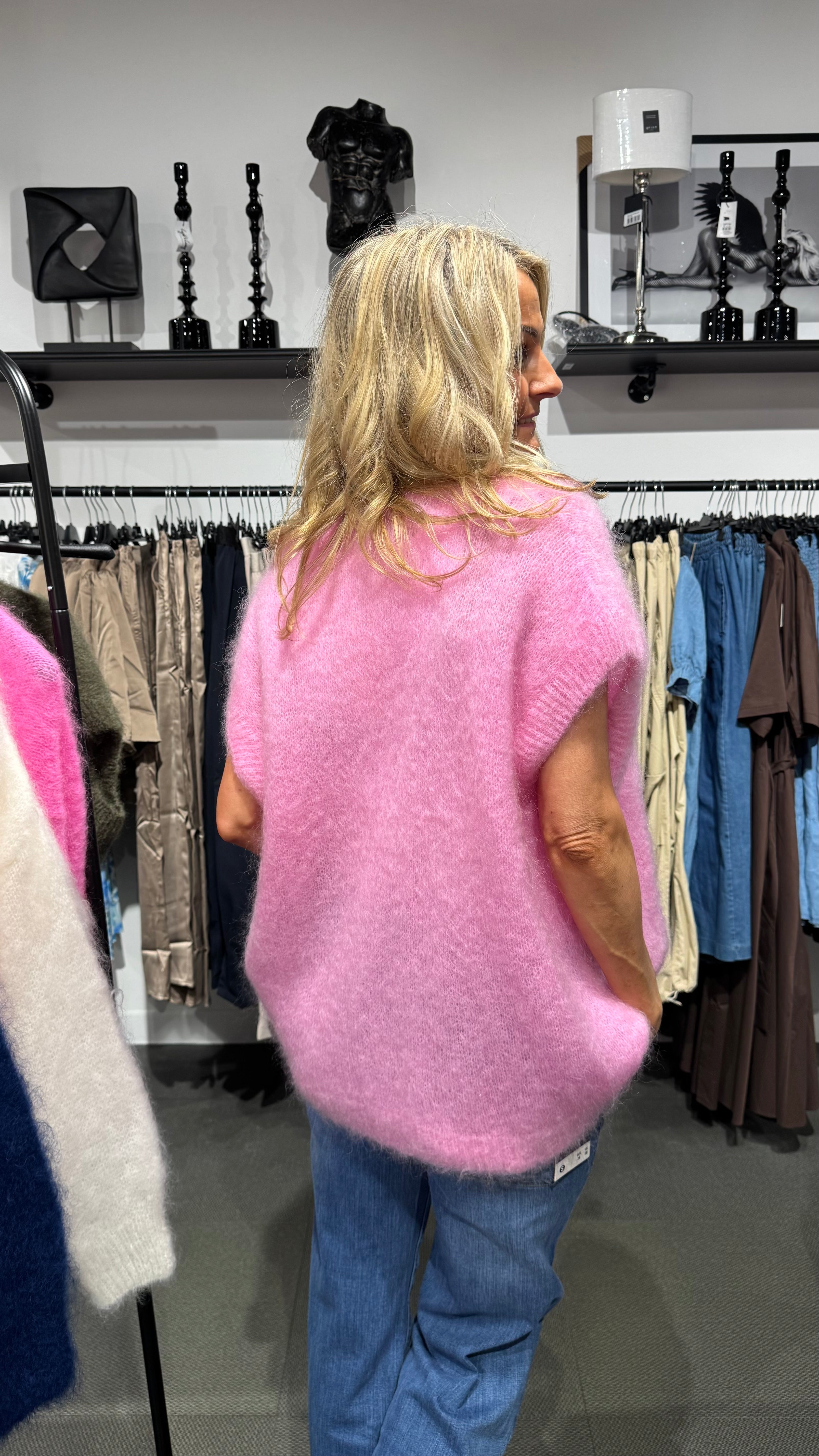 MOHAR VEST - CERISE