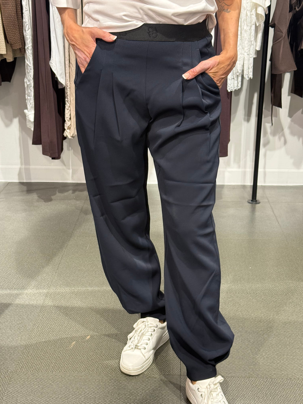 AtalieGO pants navy