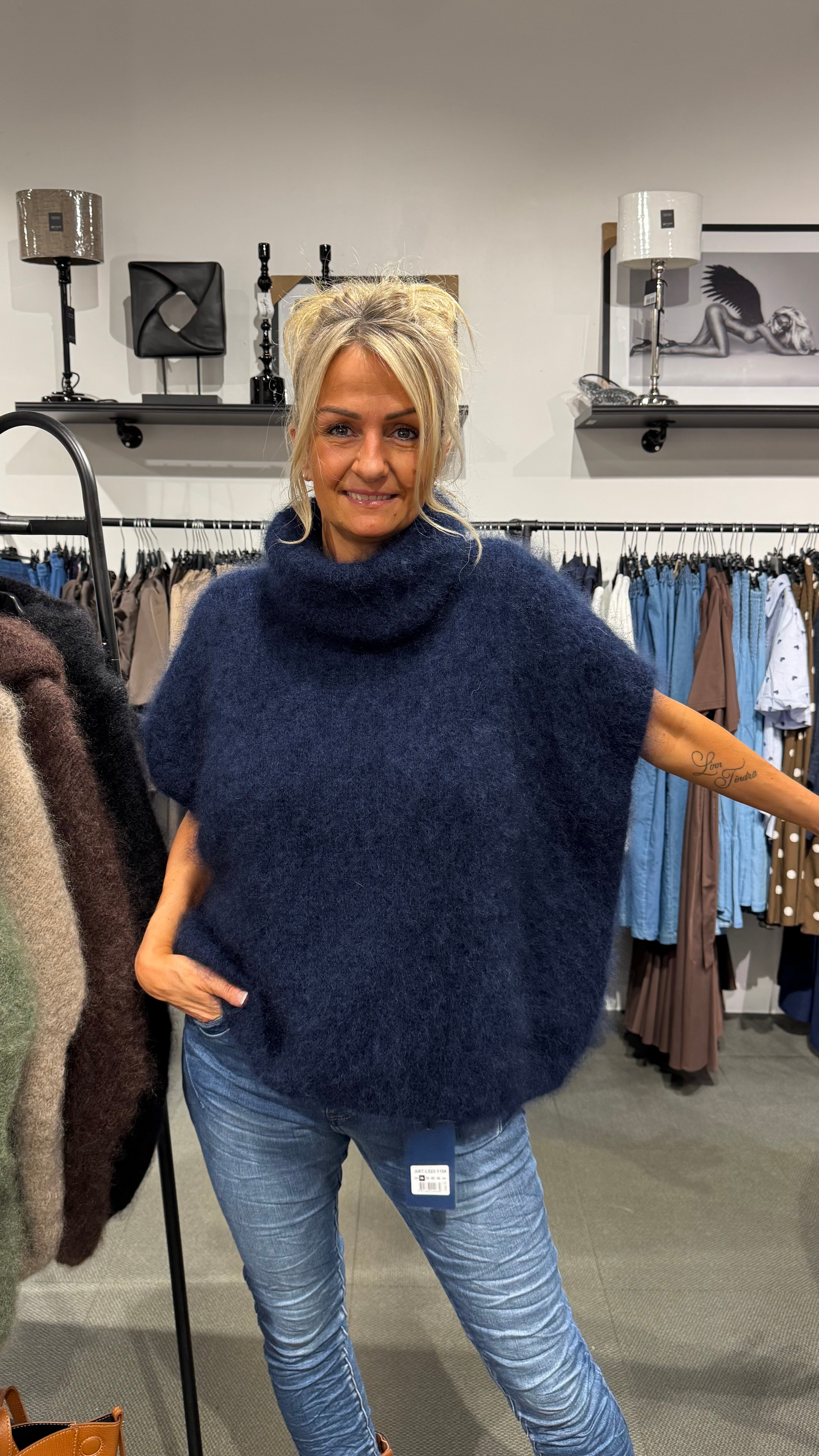 MOHAIR POLO - MOON BLUE