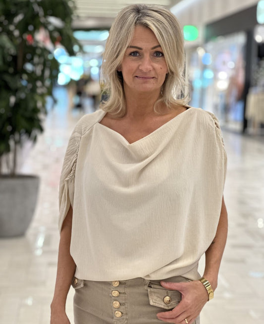 Off shoulder topp beige