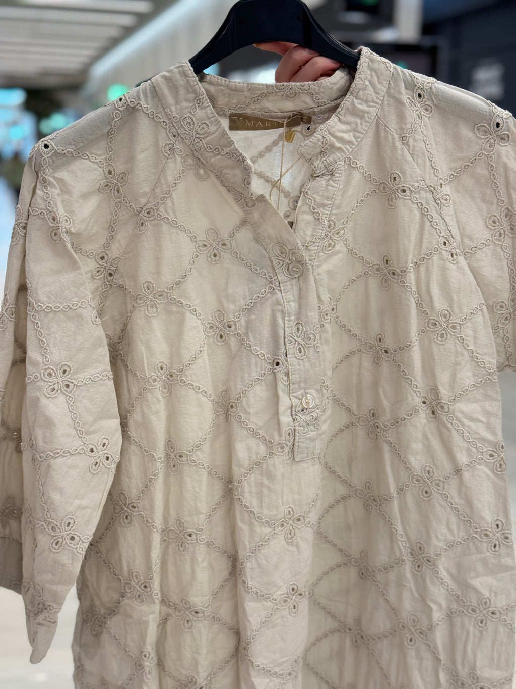 Annica broderad tunika beige