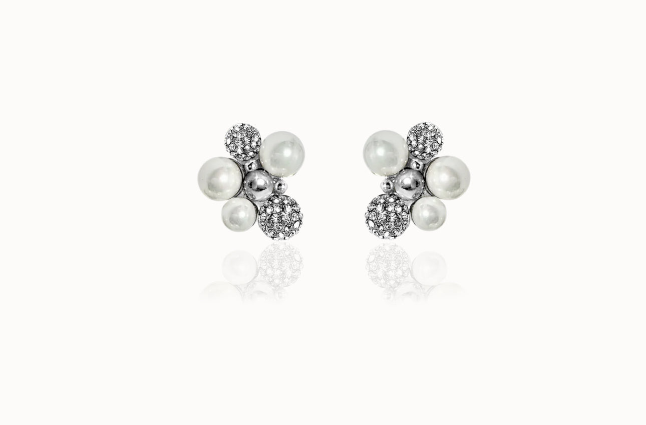 Berry pearl studs örhängen - silver