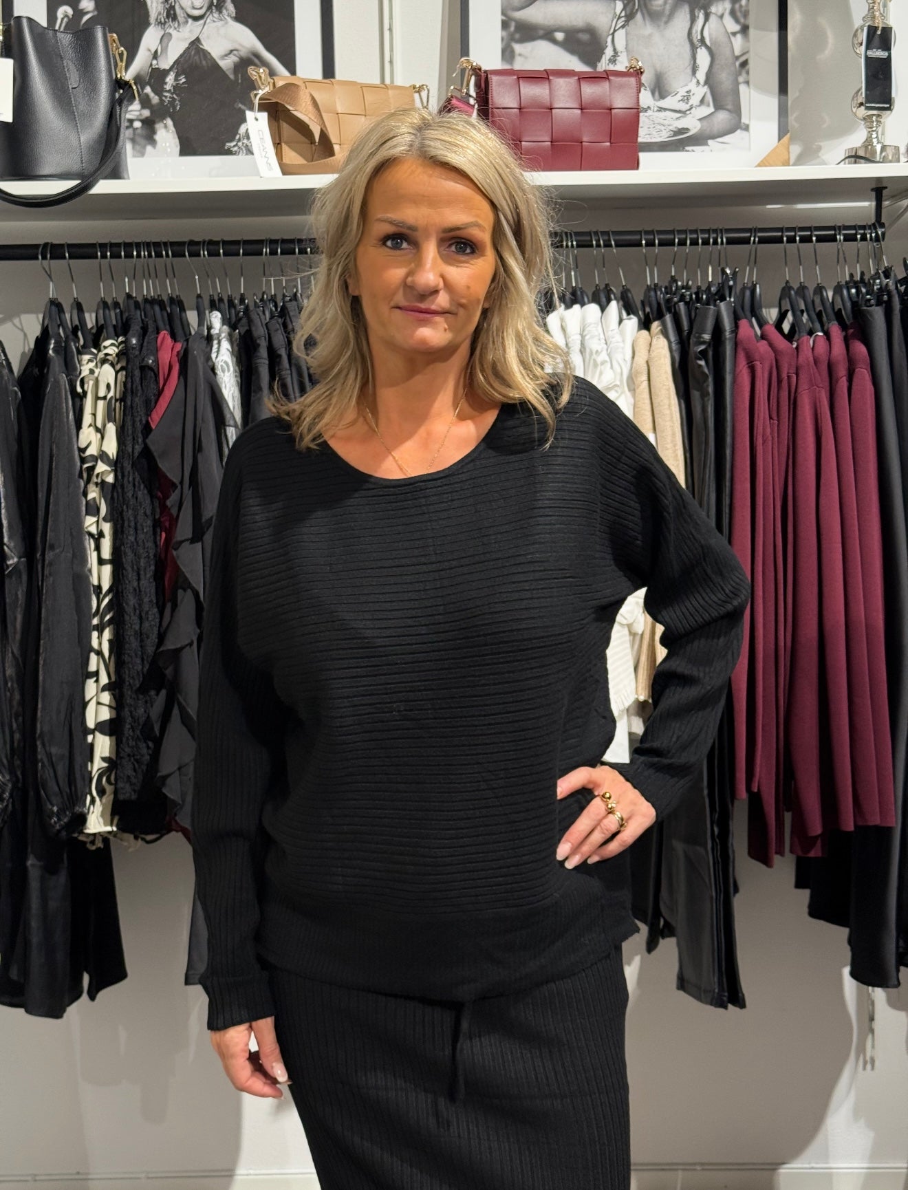 Wilma stickad Tröja svart
