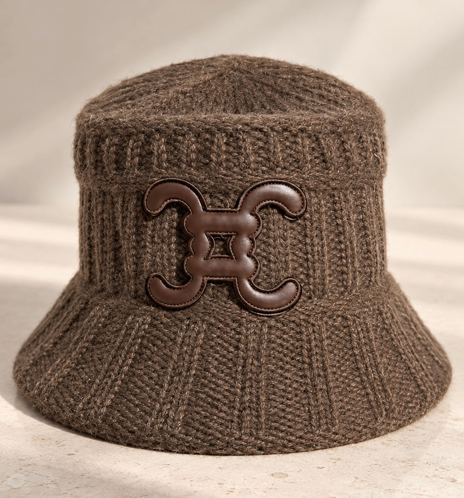 CC BUCKET KNIT - BROWN