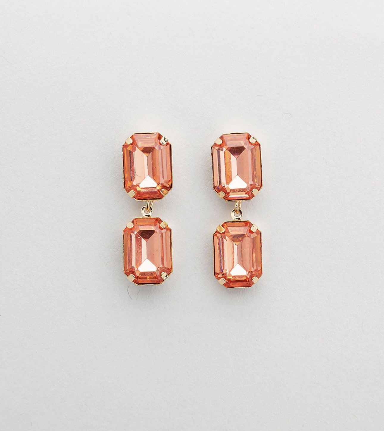 Liz earring coral