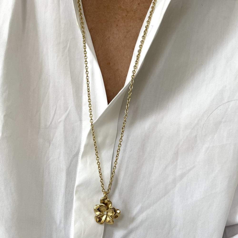 LILY LUX LONG NECKLACE GOLD