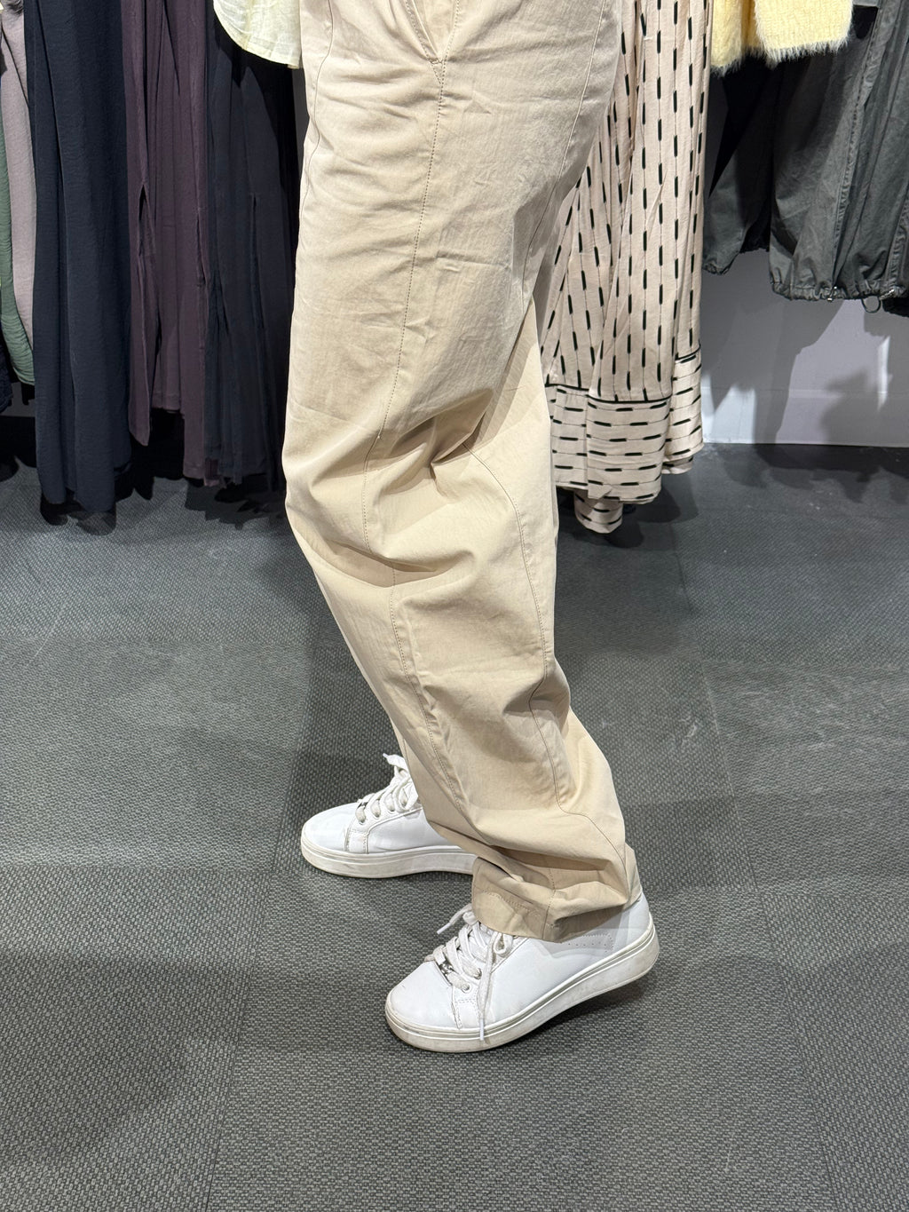 NanjaGo pant beige