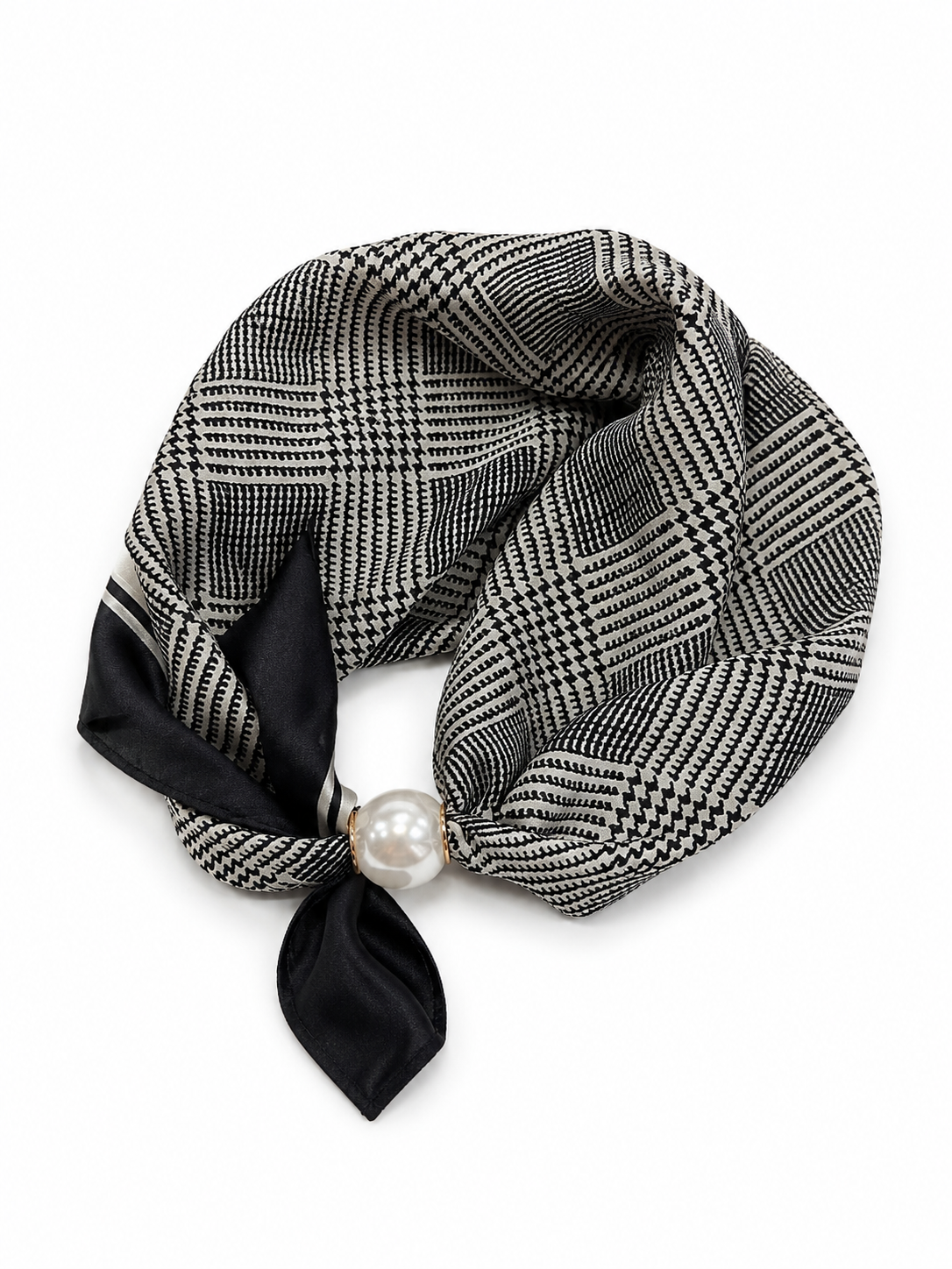 Scarf med magnetspänne - svart