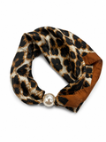 Scarf med magnetspänne - Leo