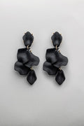 LEAF EARRINGS BLACK MATT