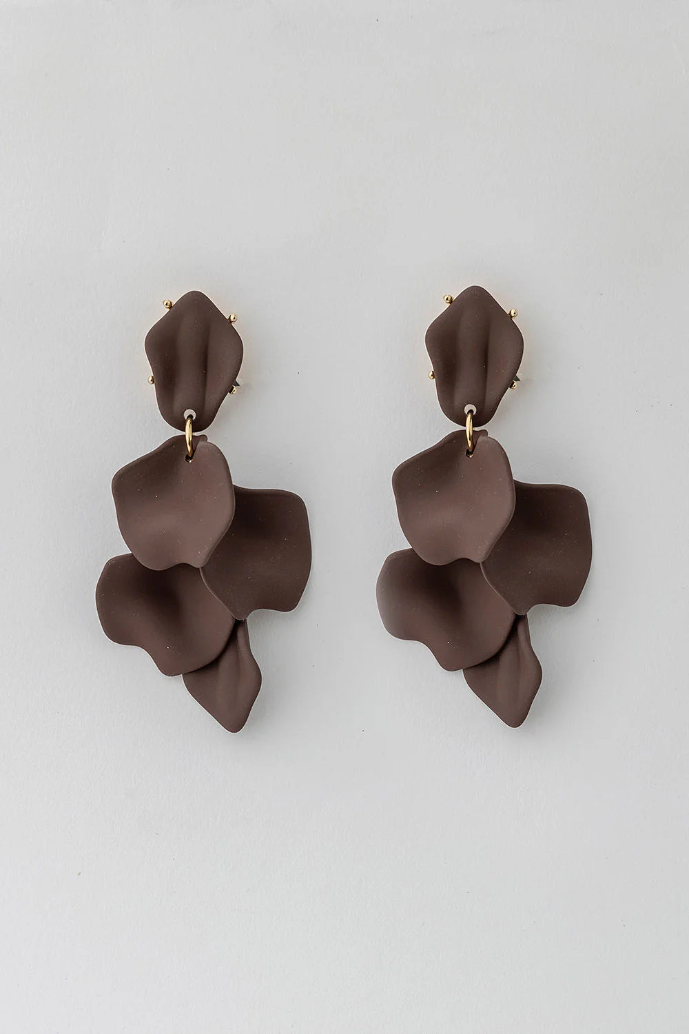 LEAF EARRINGS MATT DARK BROWN