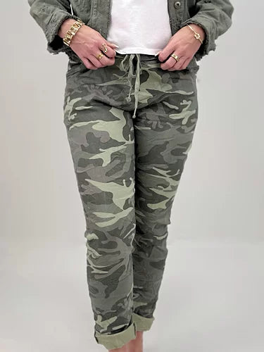 Mirakelbyxa camo grön