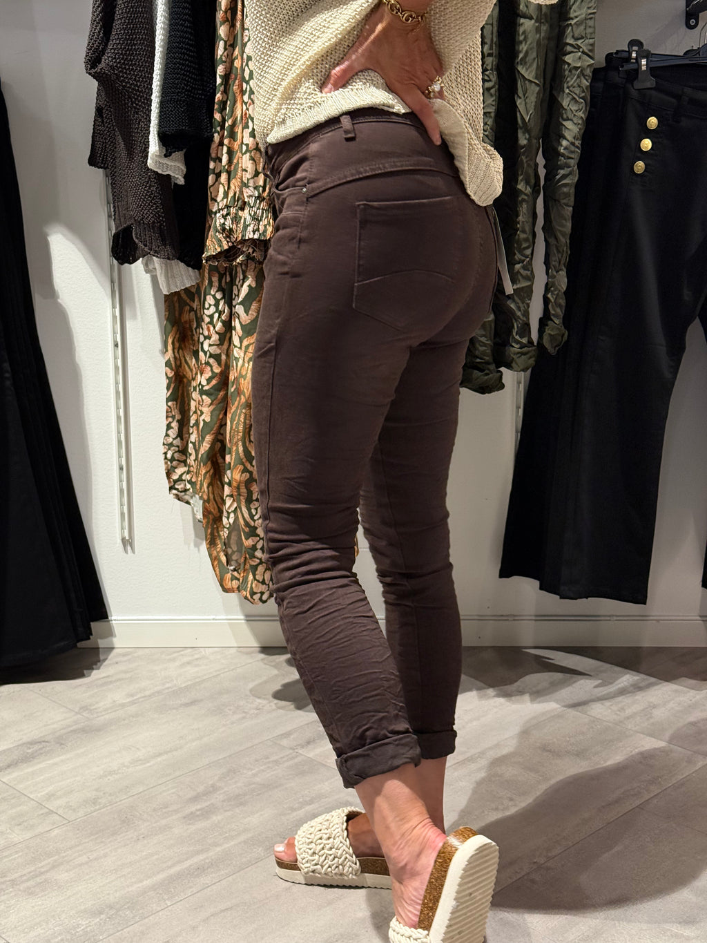 Mirakeljeans brun