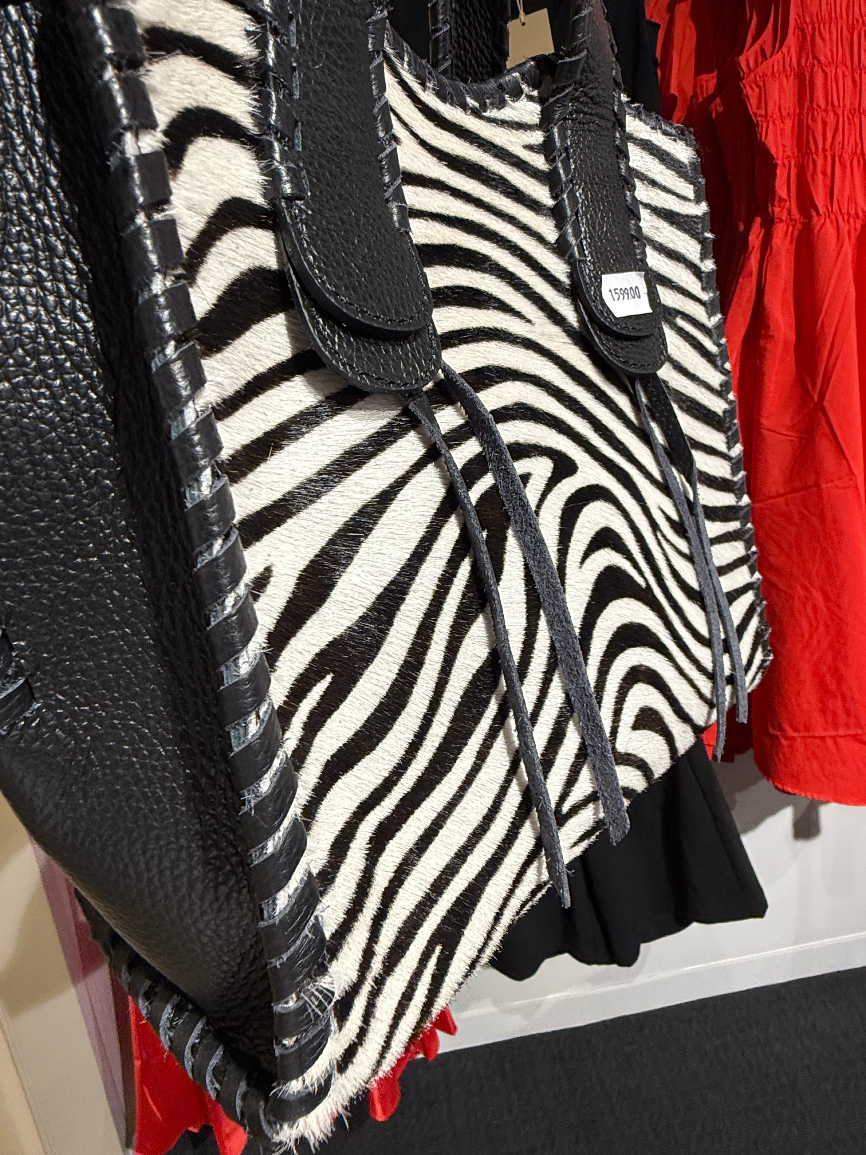 Väska med zebra