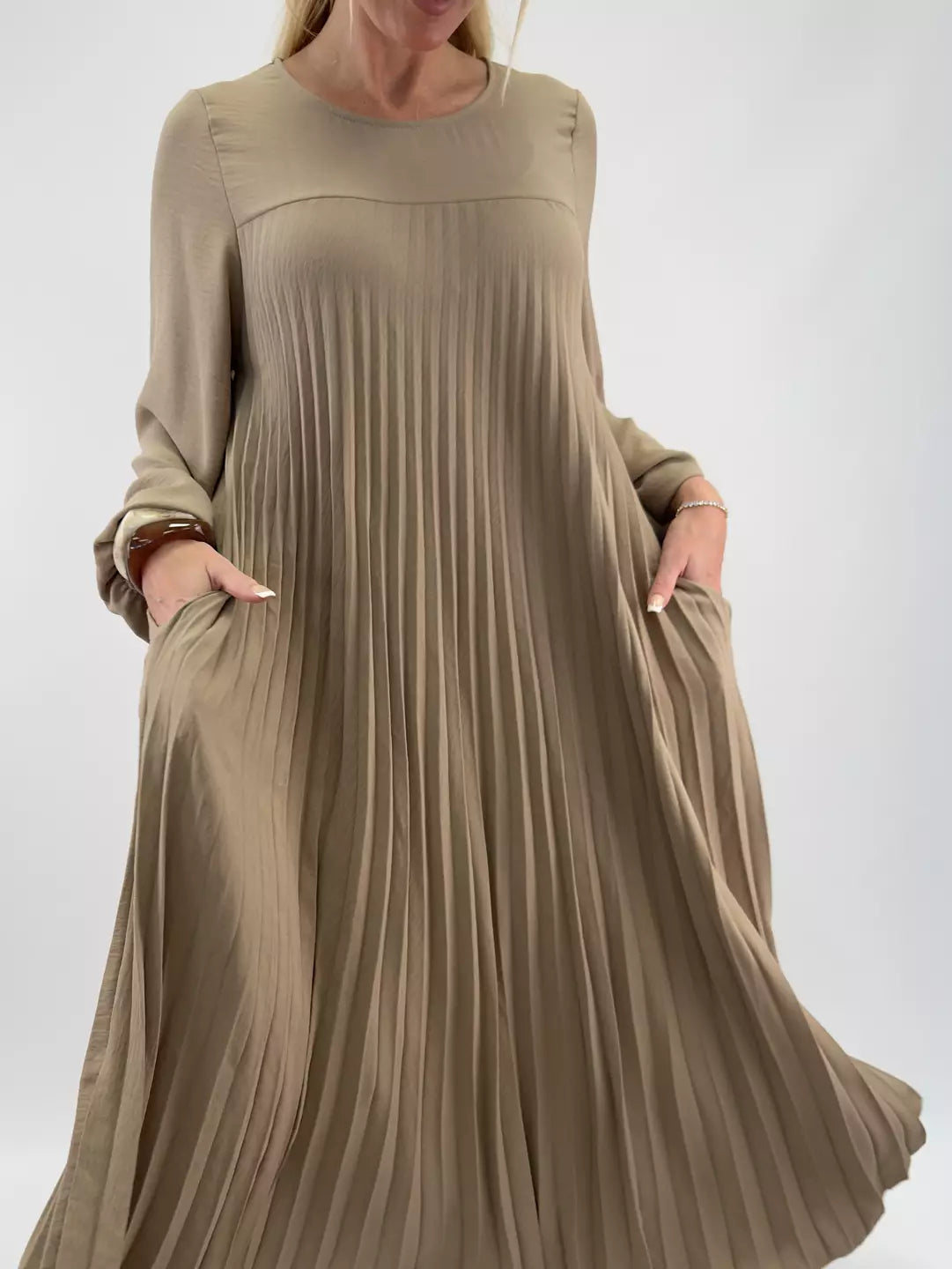 Majo Maxi dress beige