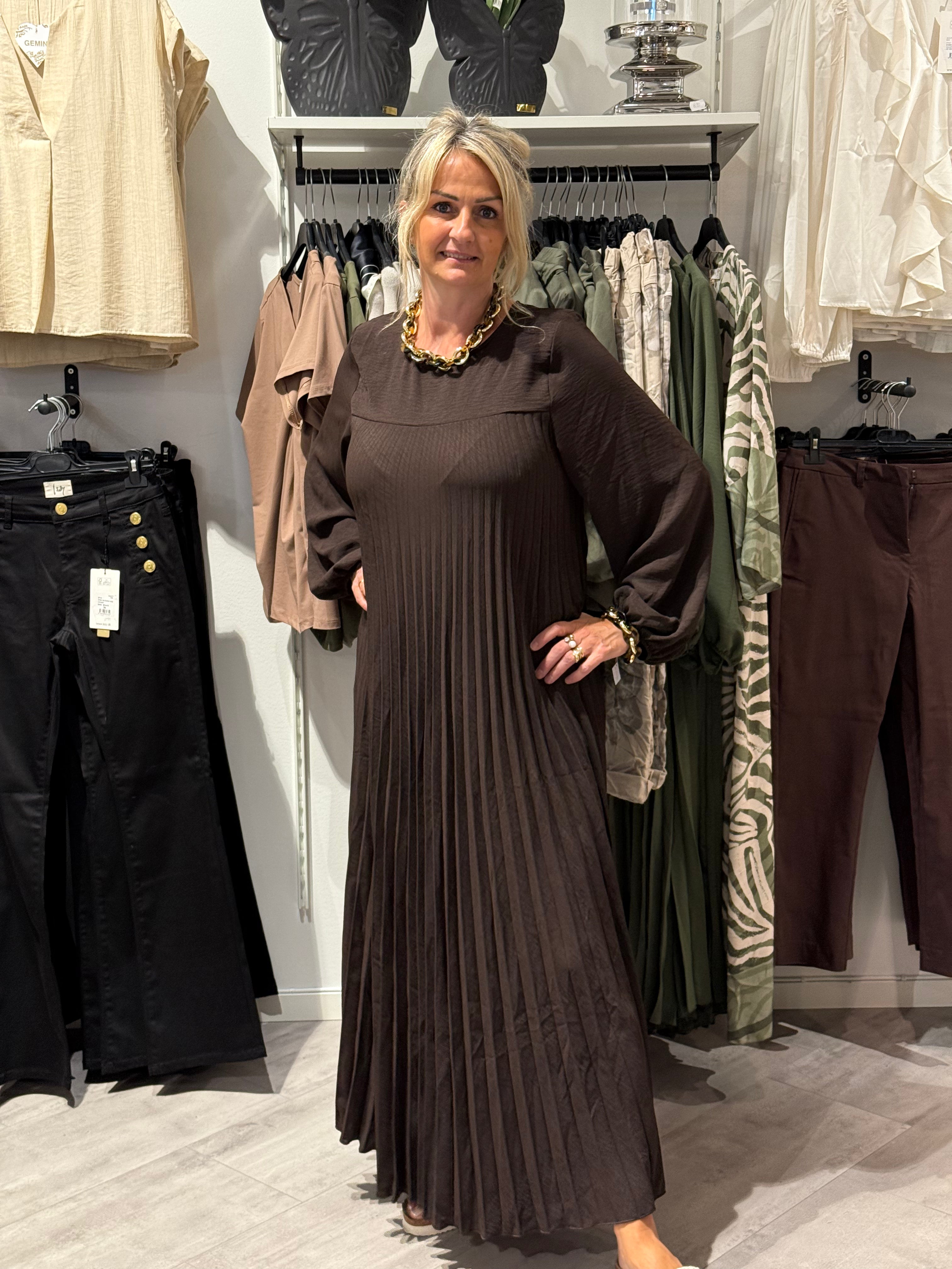 Majo Maxi dress brun