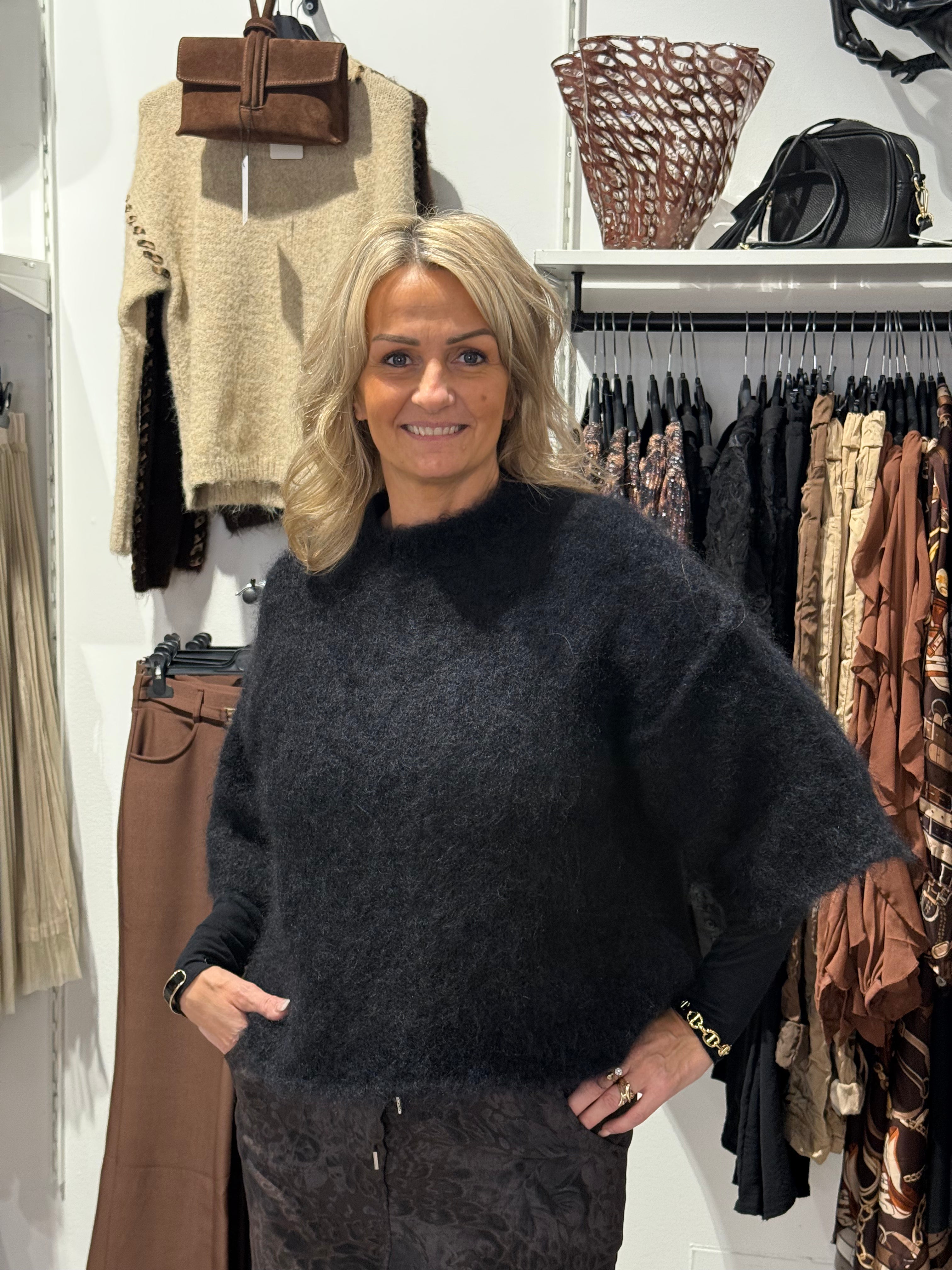 Mohair sweater, three-quarter sleeves - black