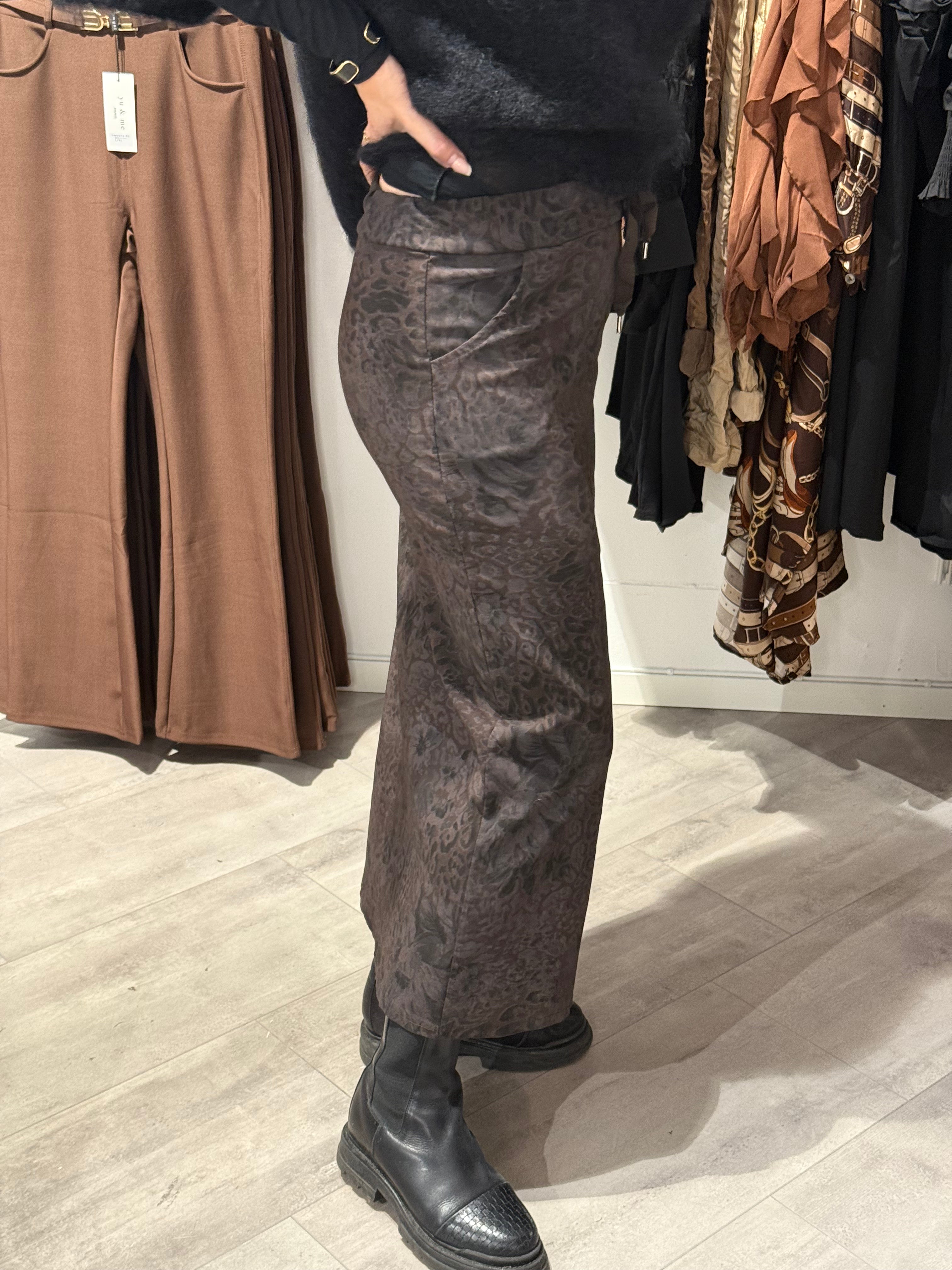 Miracle Skirt - Super Stretch Leo/Flower Coffee