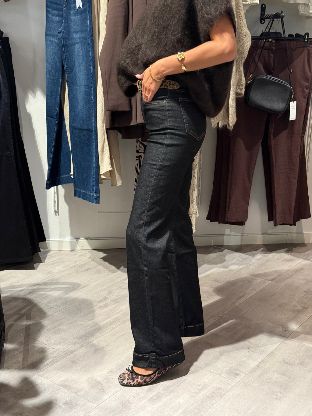 Jeans-wideleg black wash