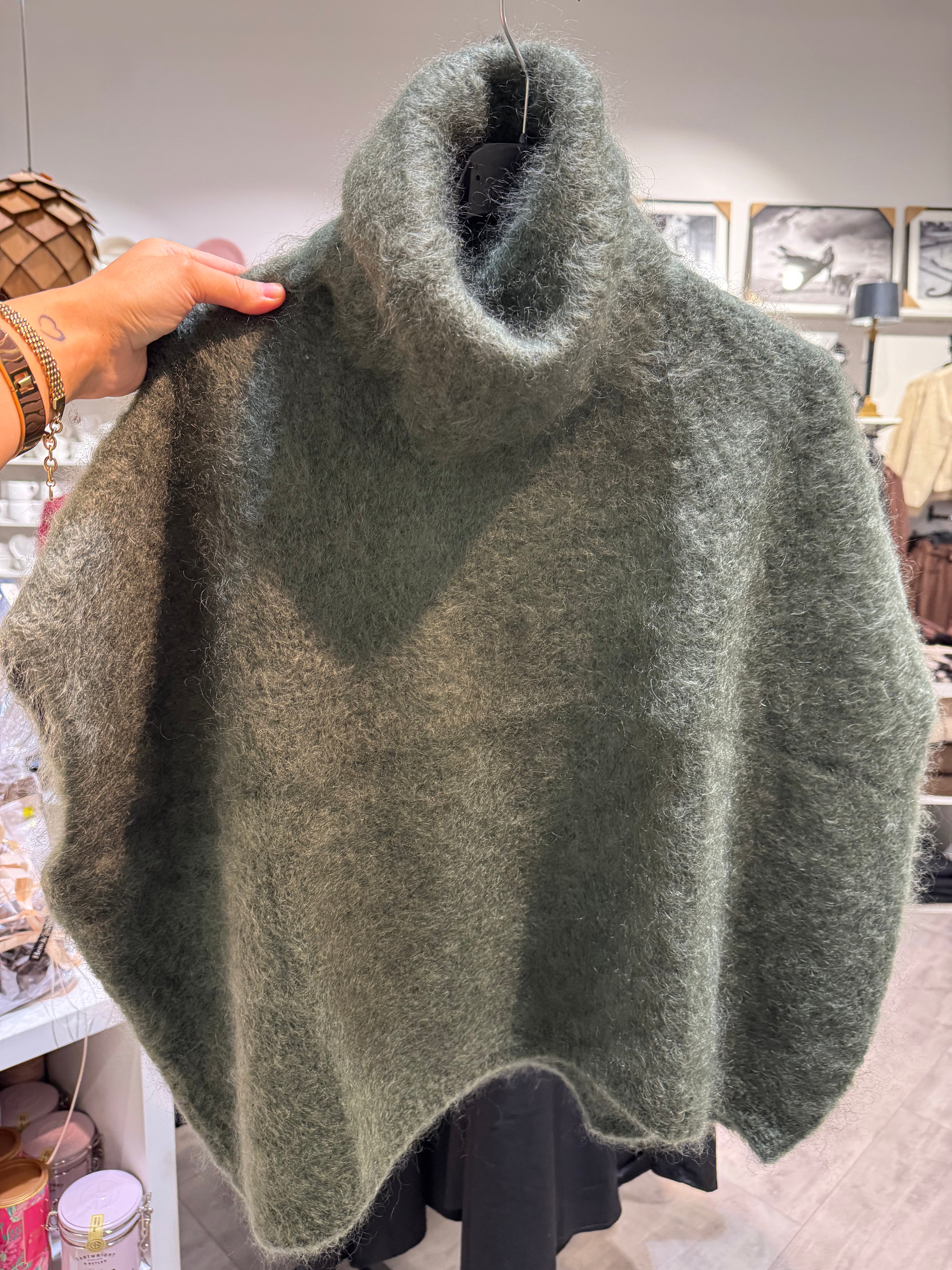 MOHAIR POLO - Green Forest