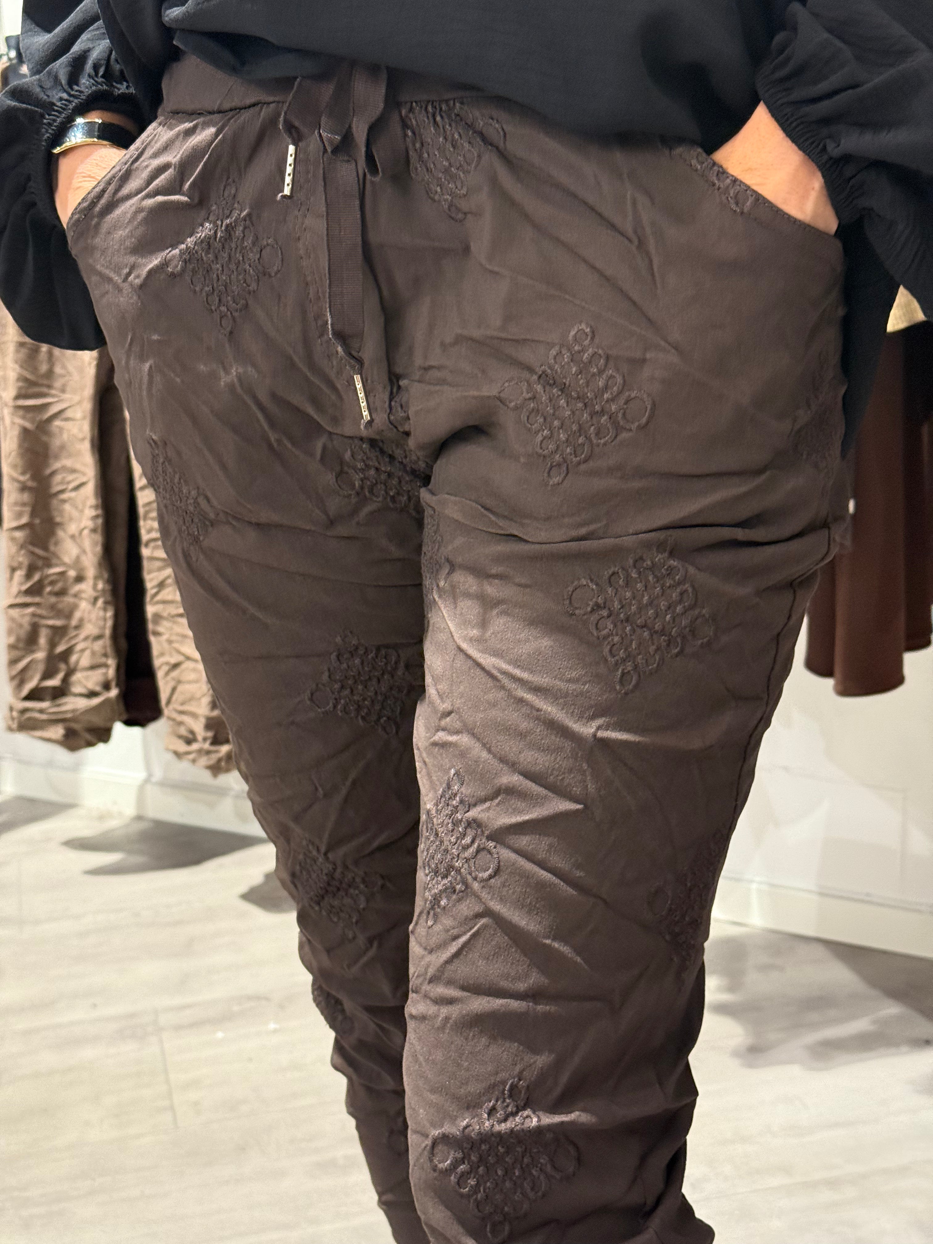 MIRACLE PANTS - EMBROIDERY BROWN