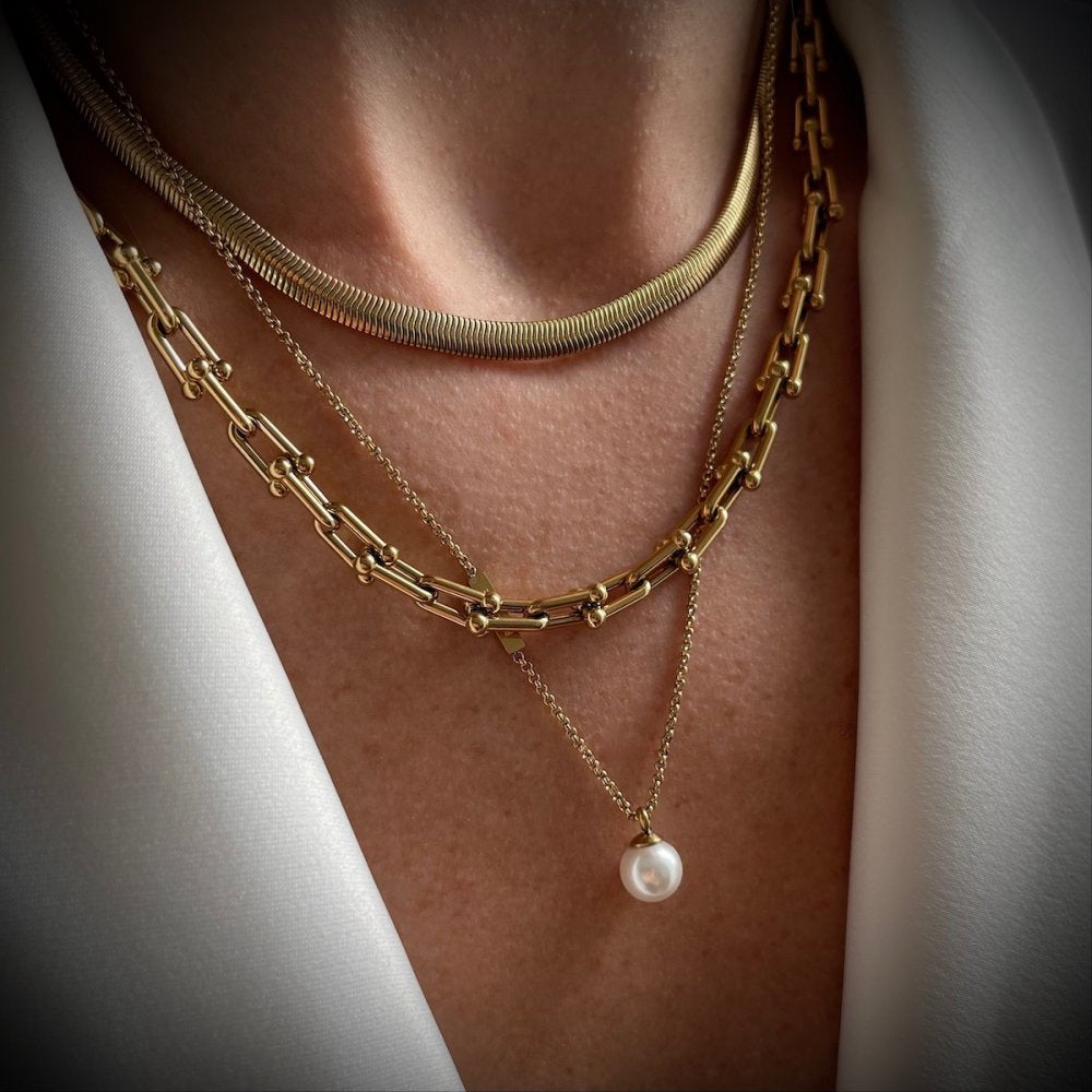 SHELLPEARL SHORT NECKLACE GOLD