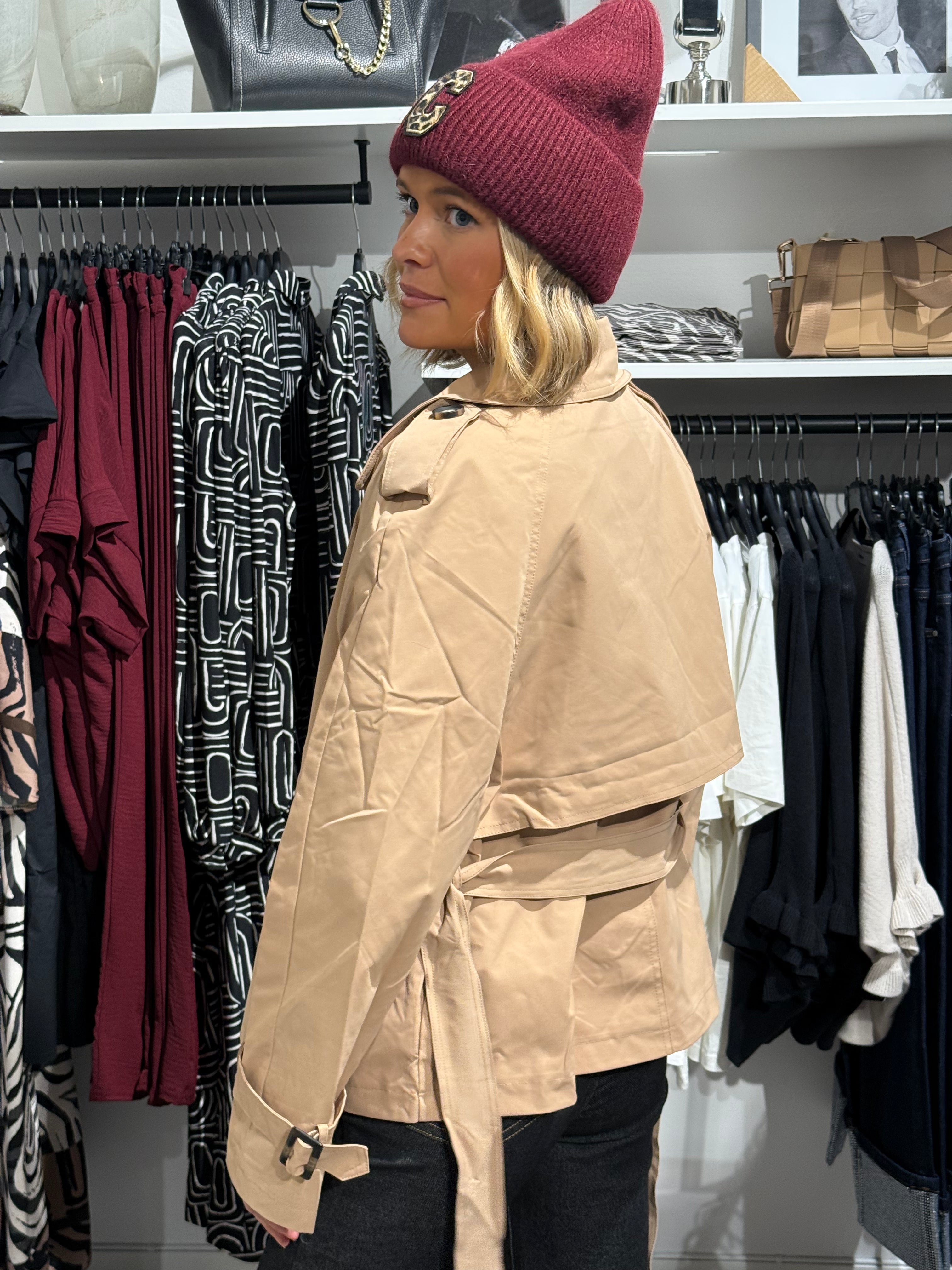 Trenchcoat camel