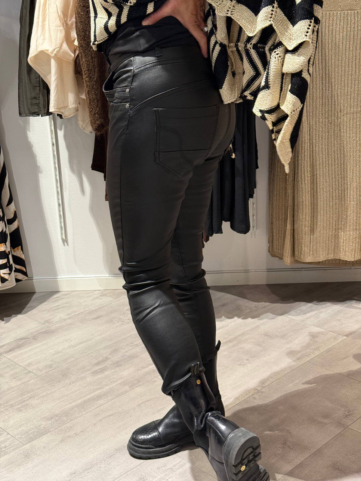 Mirakeljeans skinnimitation