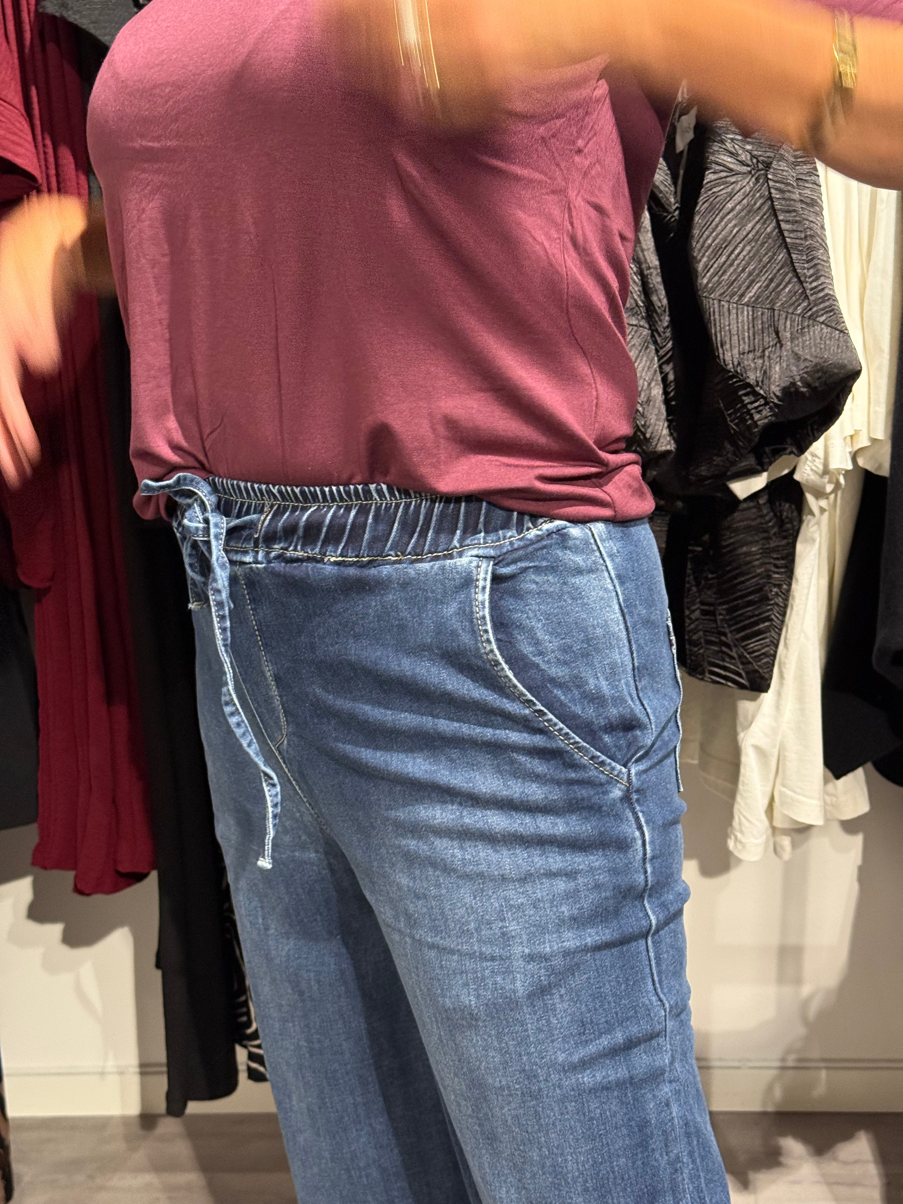 Raka vida jeans med resår