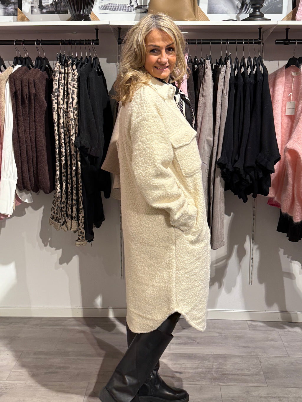 SC-SHAIMA 5 JACKA- CREAM