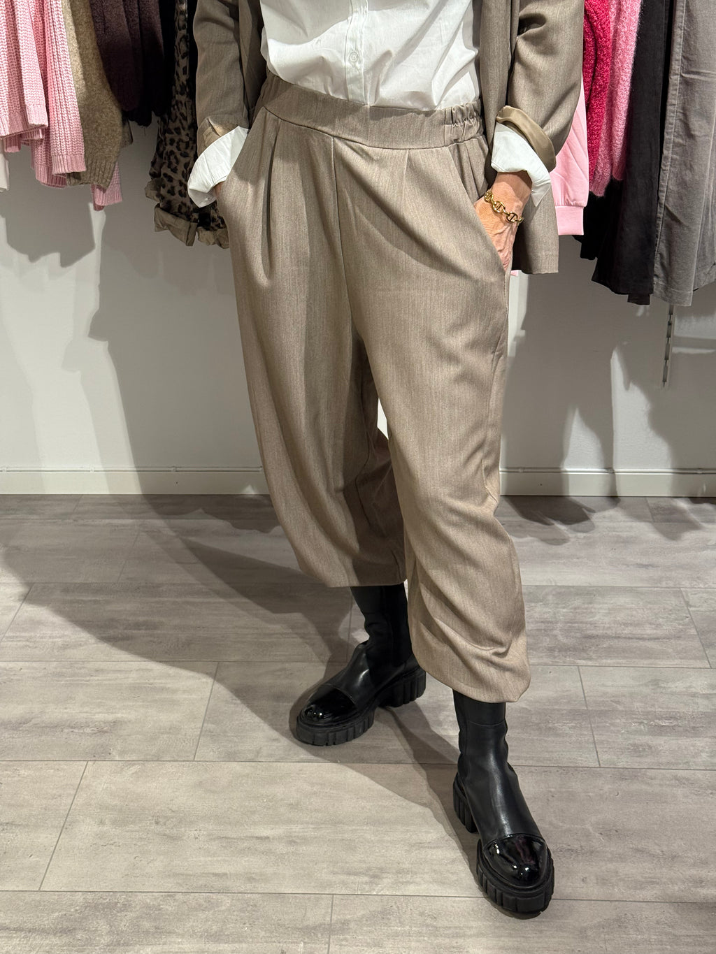 MDCFIENNA- ballong byxa Taupe