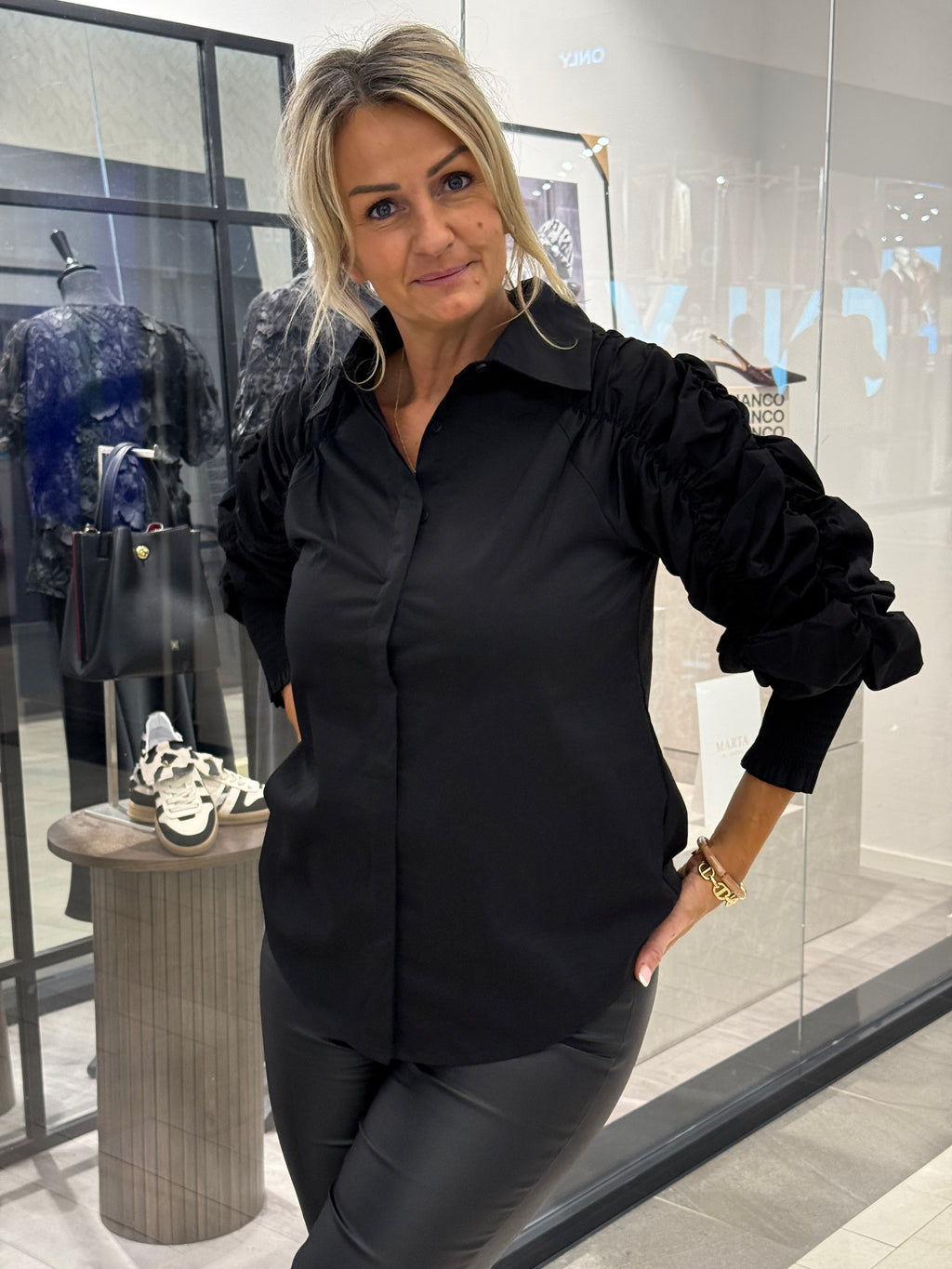 Sigga Deco shirt, black