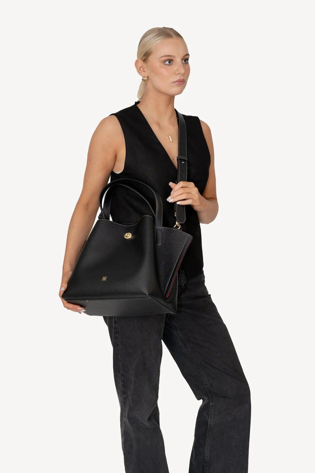 Molly tote - black