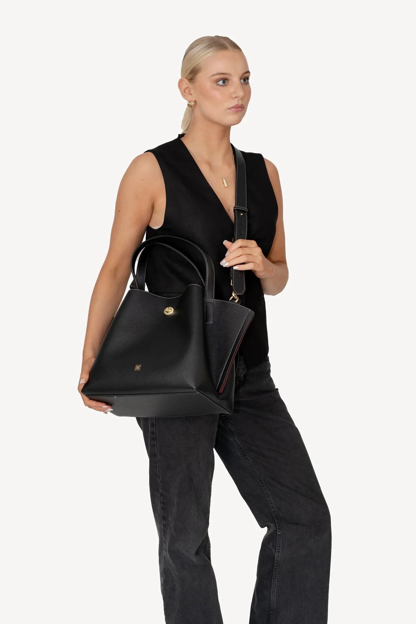 Molly tote - black