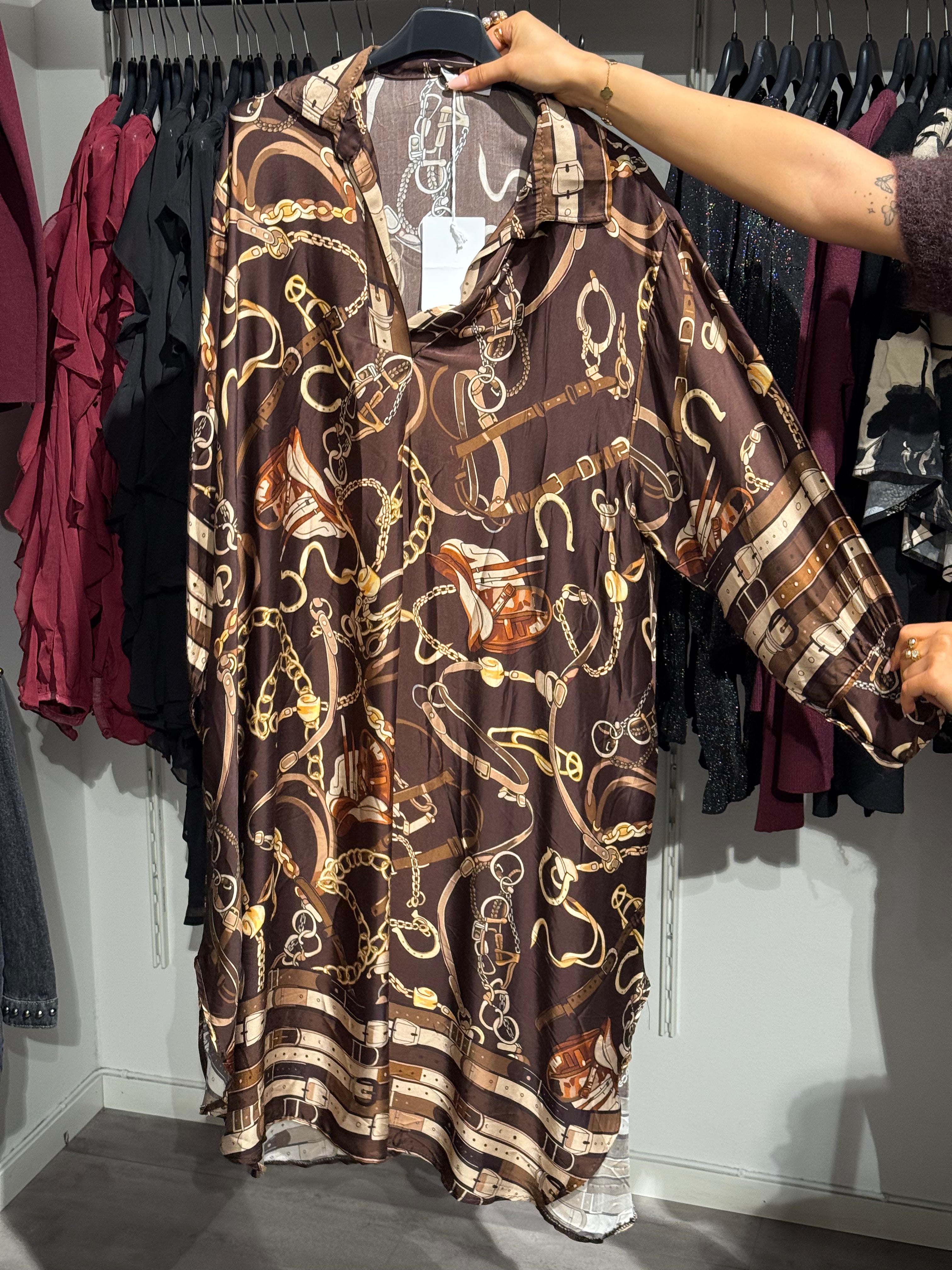 Plain tunic, patterned brown