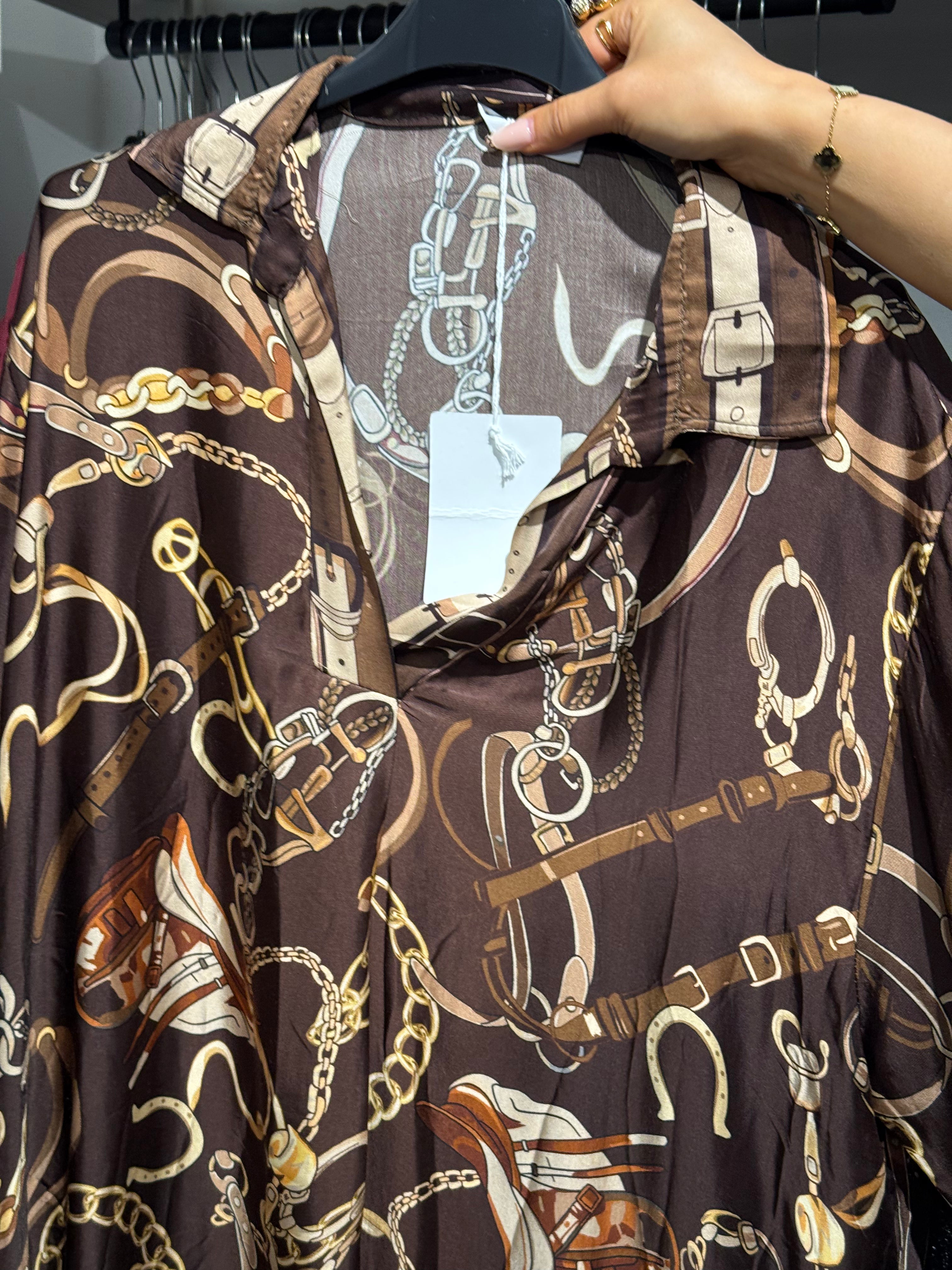 Plain tunic, patterned brown