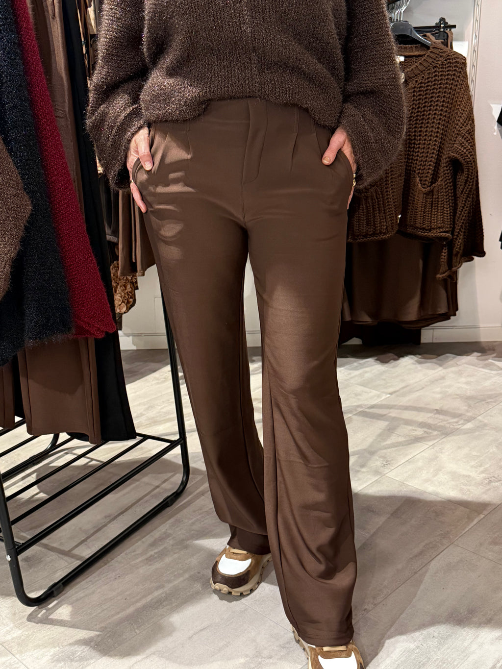 Soft suit pants brown