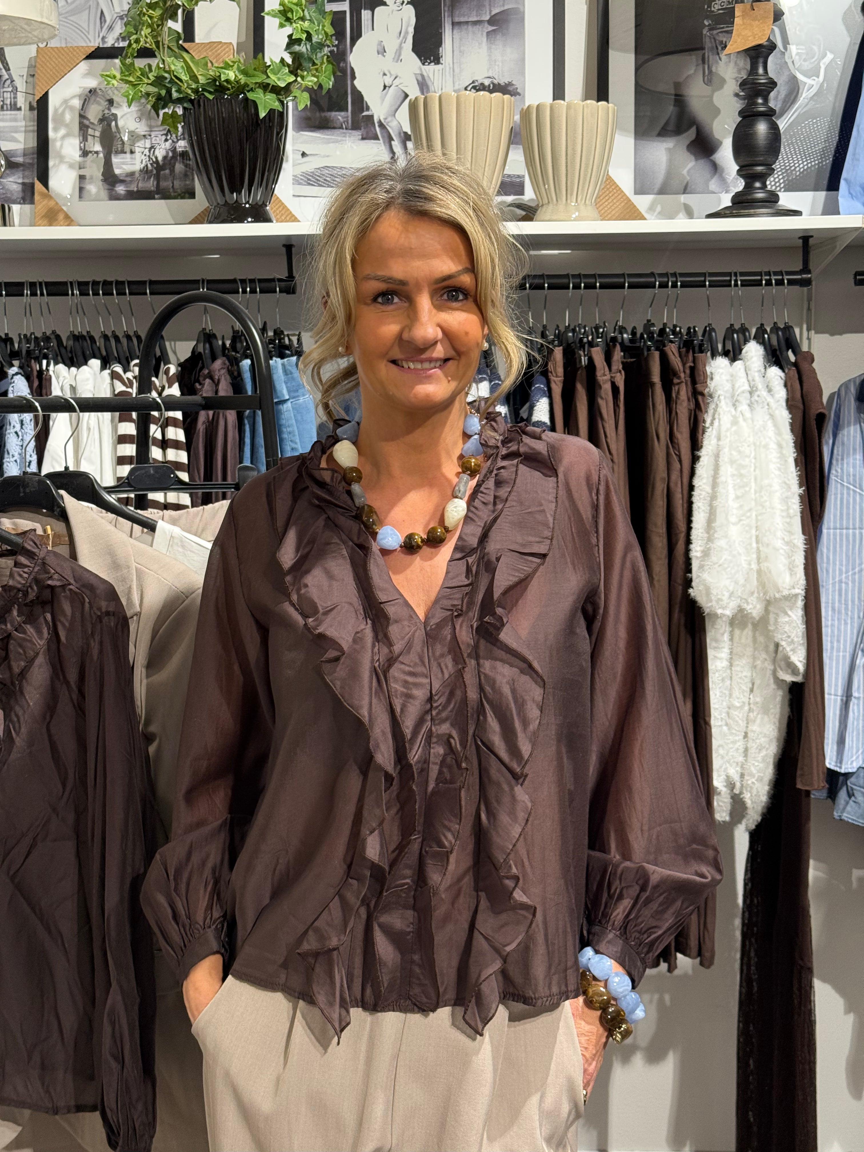 Mdclila brun volang blus