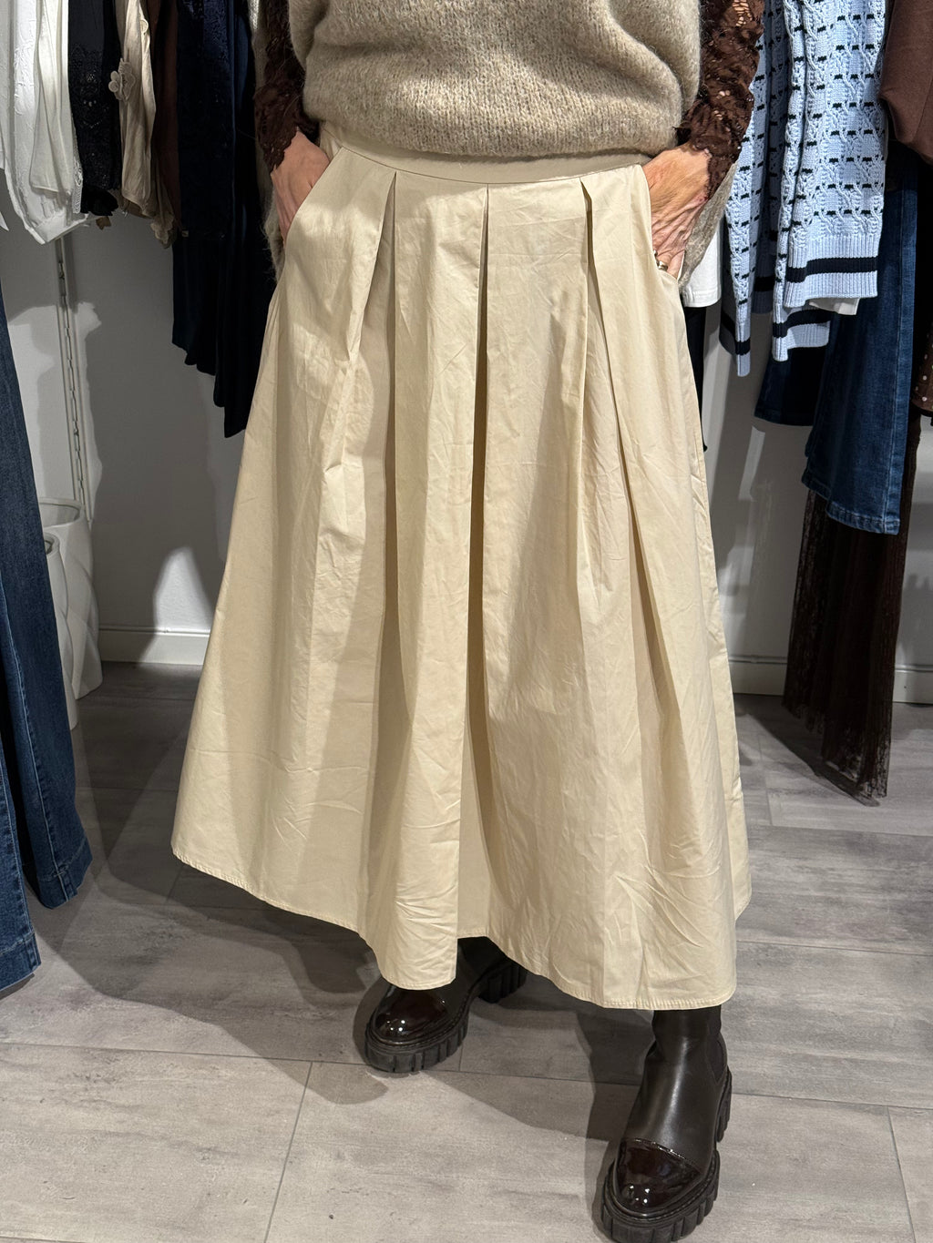 Ballongkjol med fickor beige