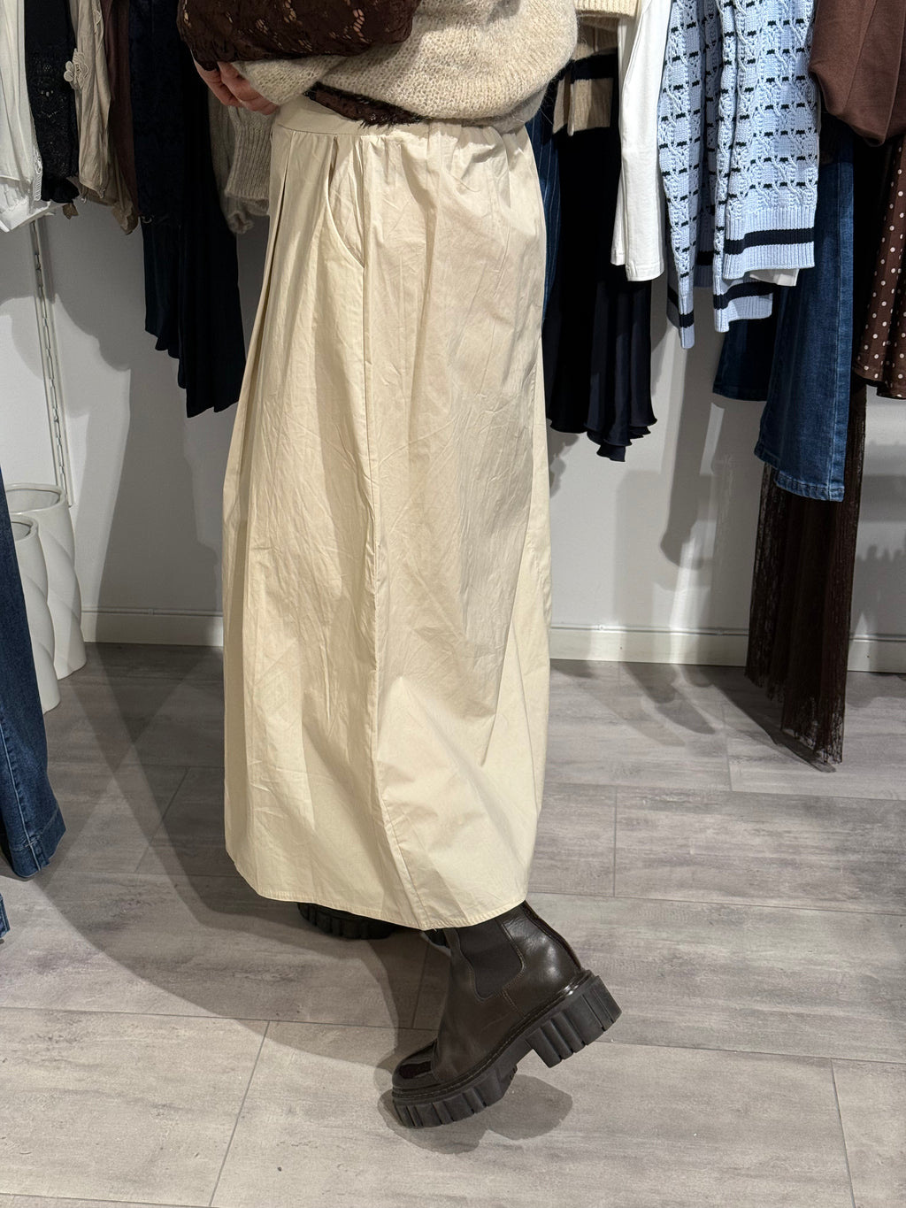 Ballongkjol med fickor beige