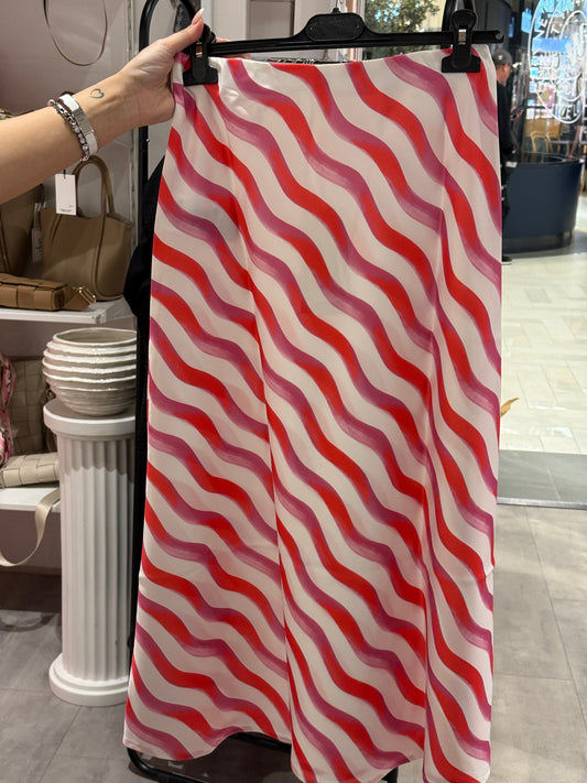 Pella skirt swirl
