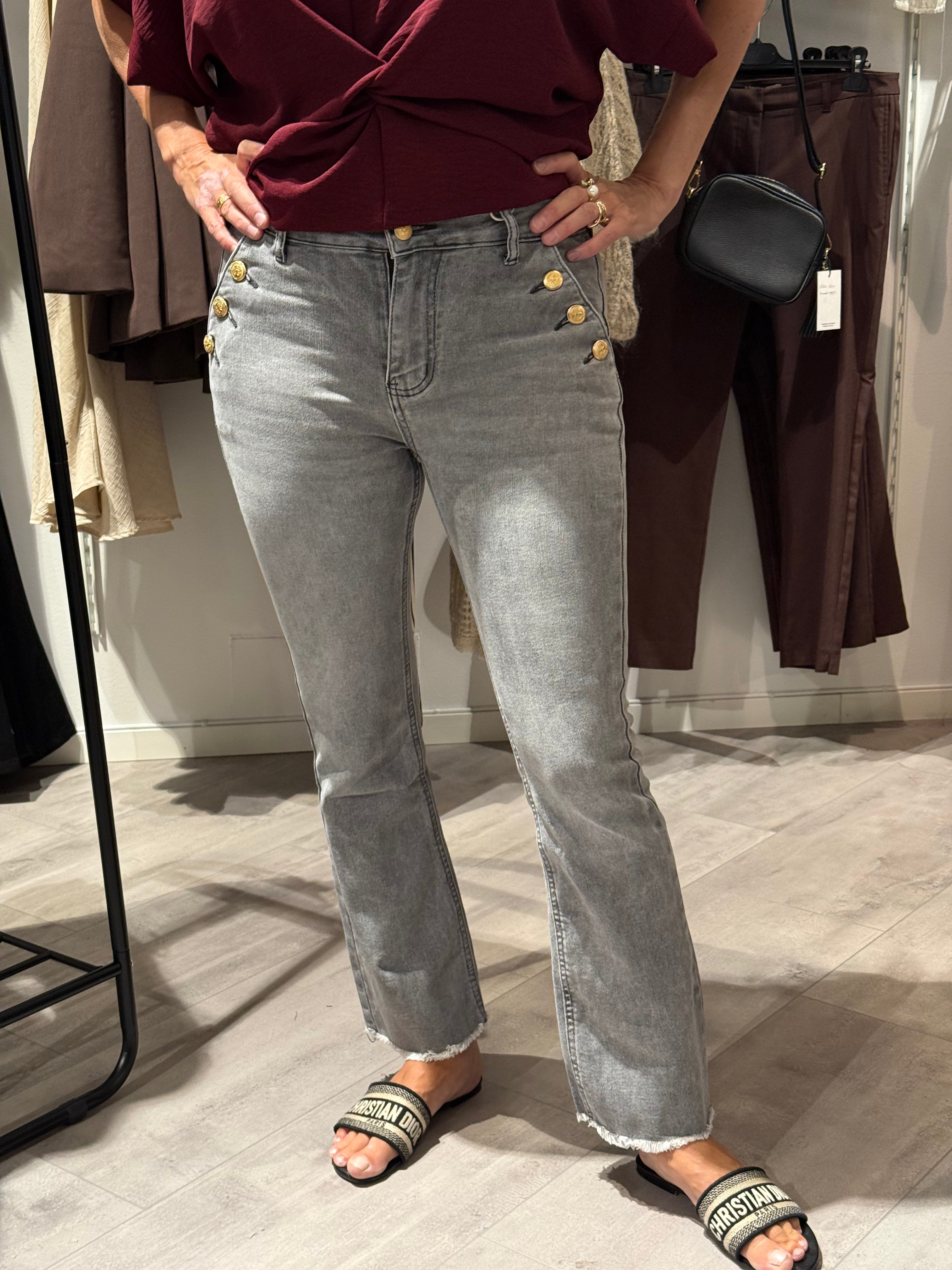 Flared jeans med guldknappar grå