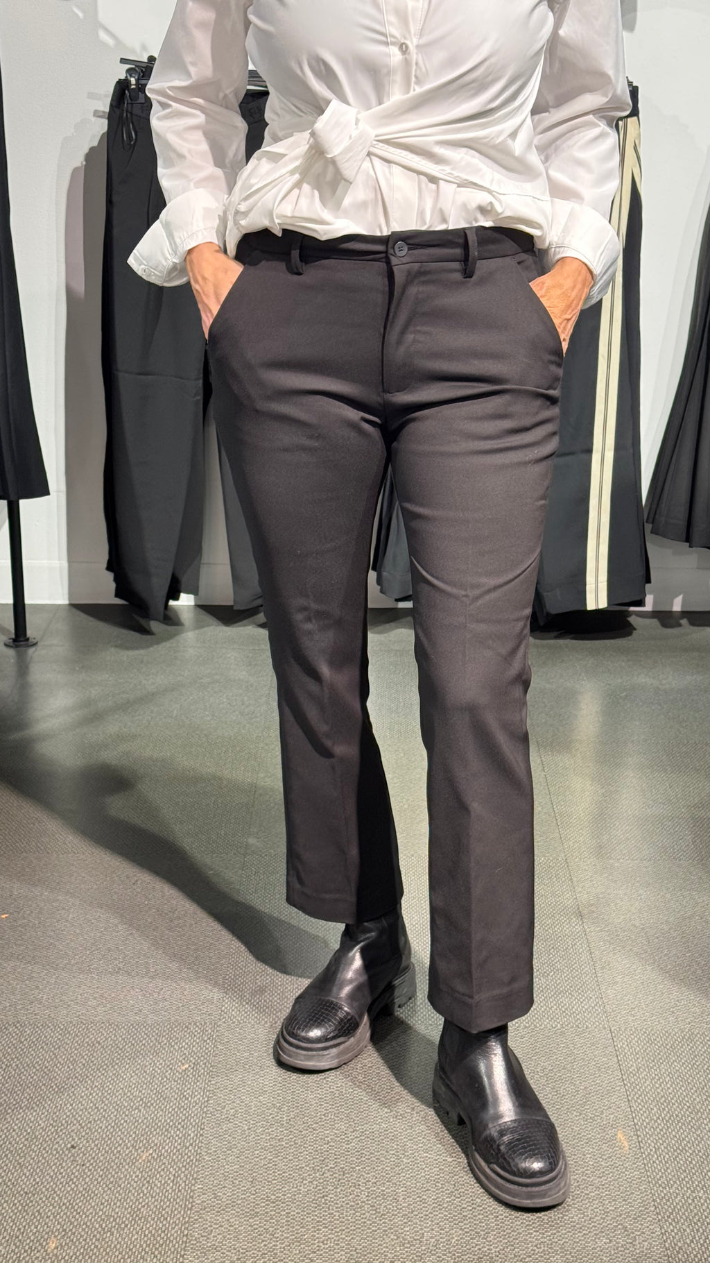 ISADORA ANKLE BOOTCUT