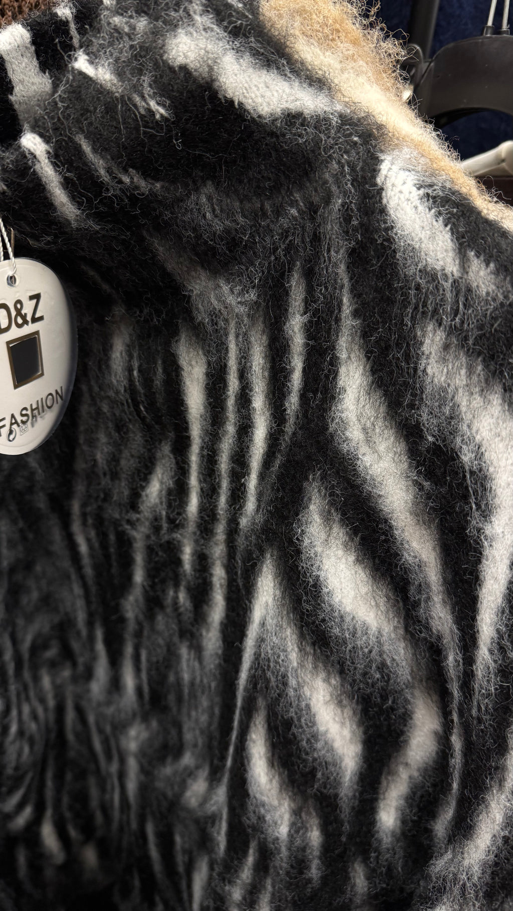 Zebra zip kofta - svart