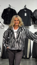 Zebra zip kofta - svart