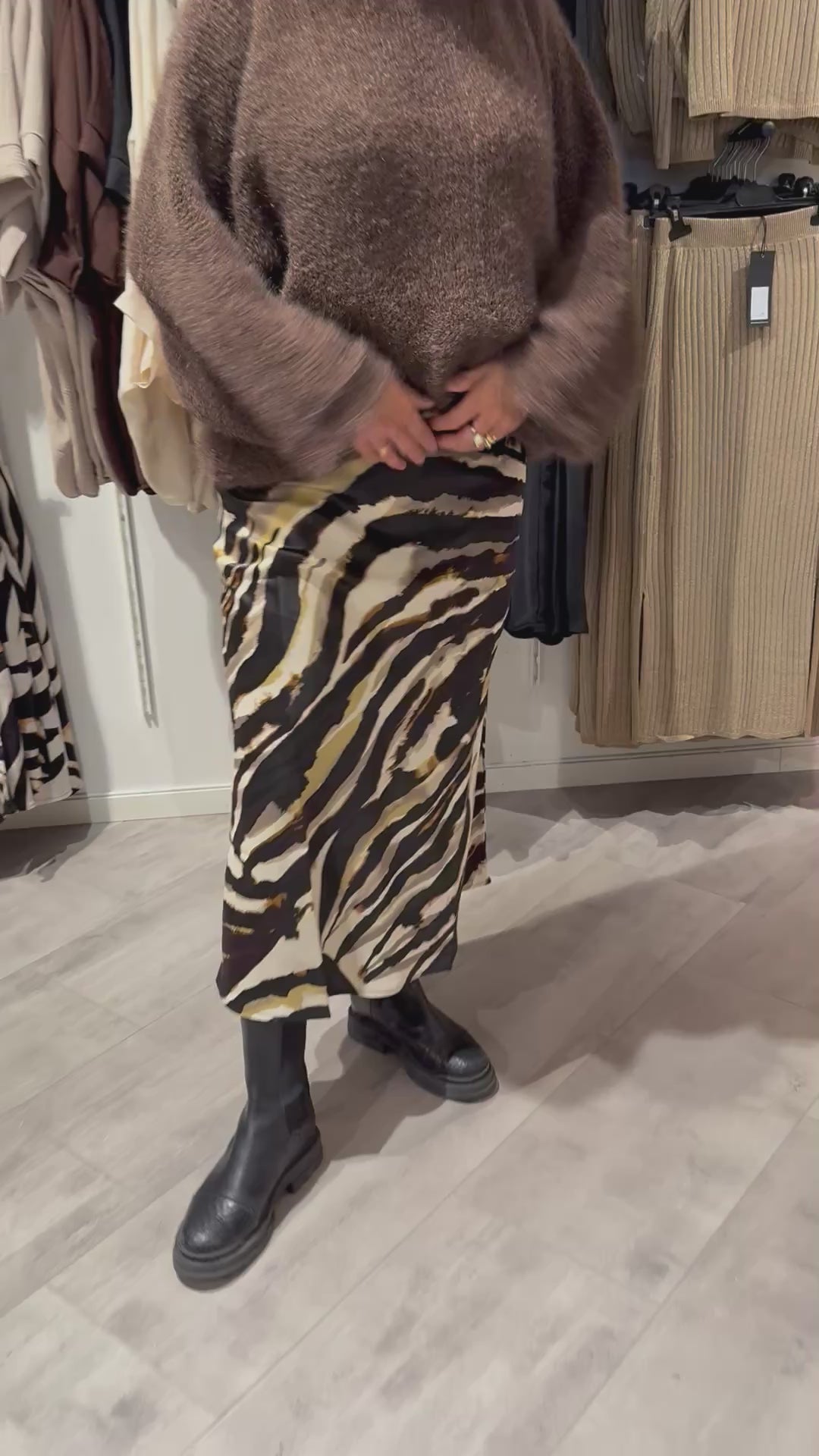 Pella kjol sandchell/zebra print